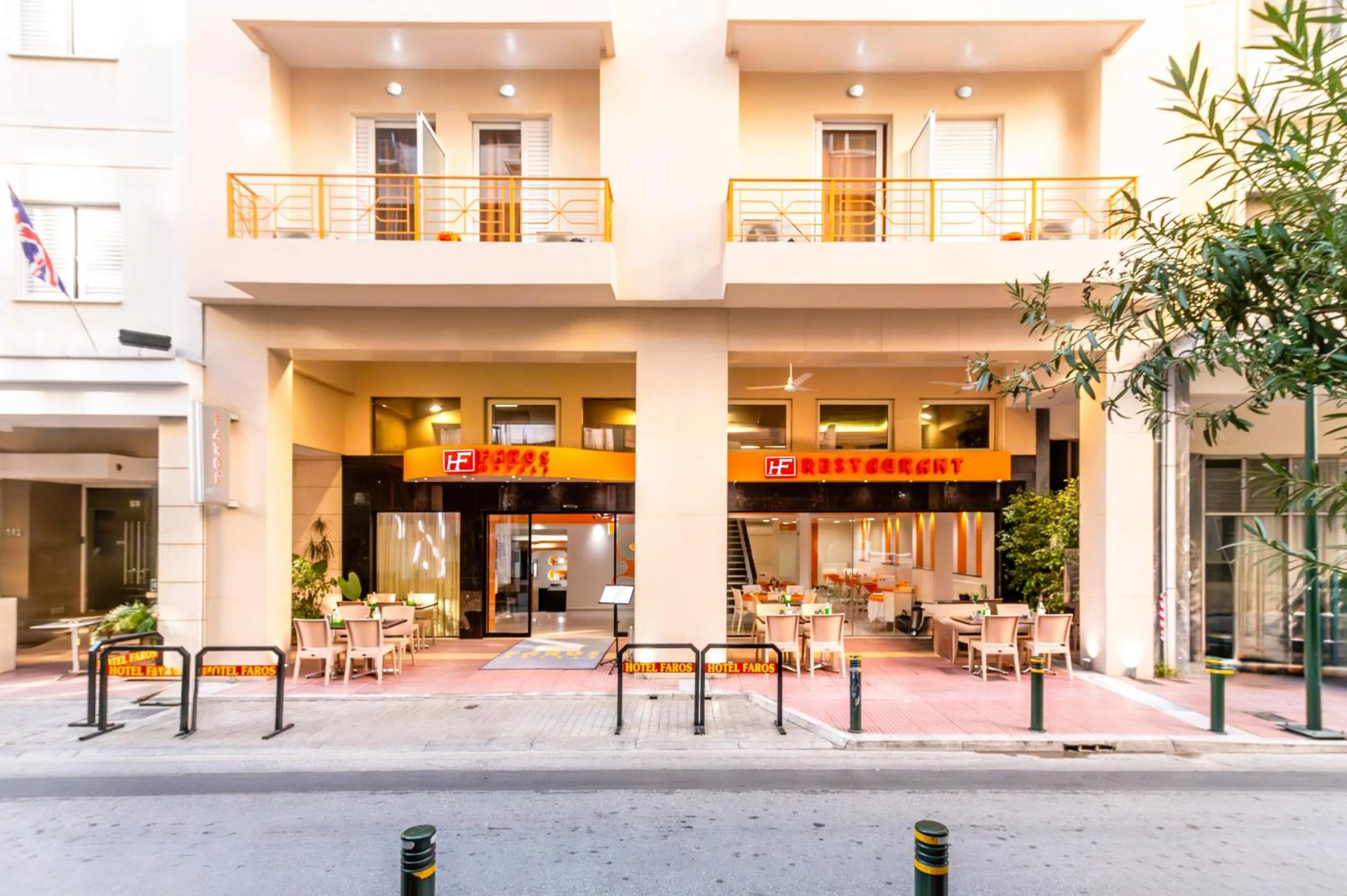 Property building in Faros I