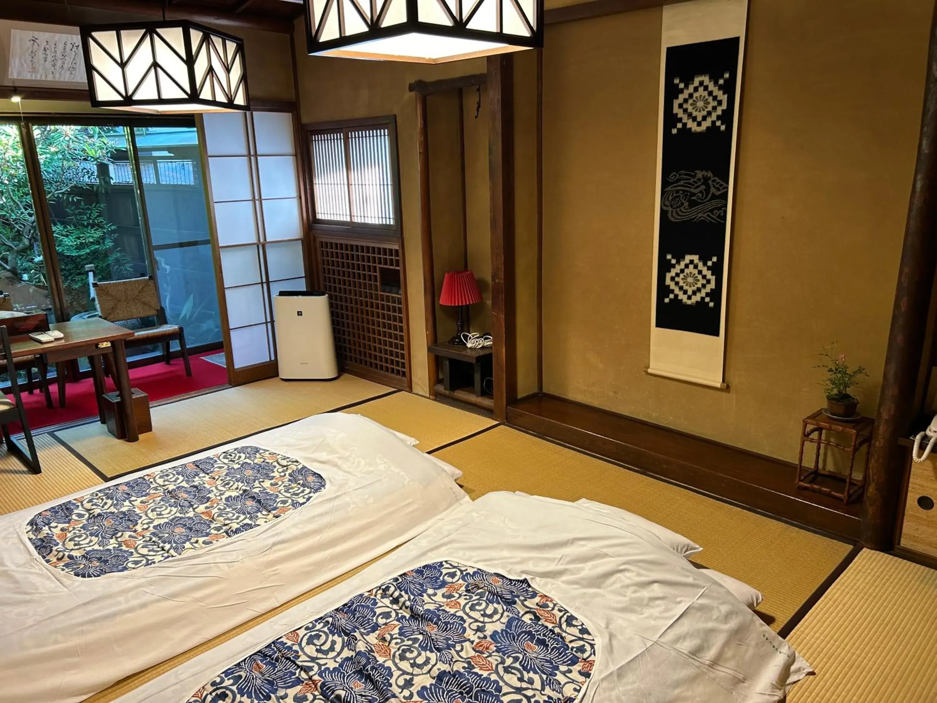 Triple Room with Shared Bathroom in Kappo Ryokan Uoichi Triple Room with Shared Bathroom in Kappo Ryokan Uoichi