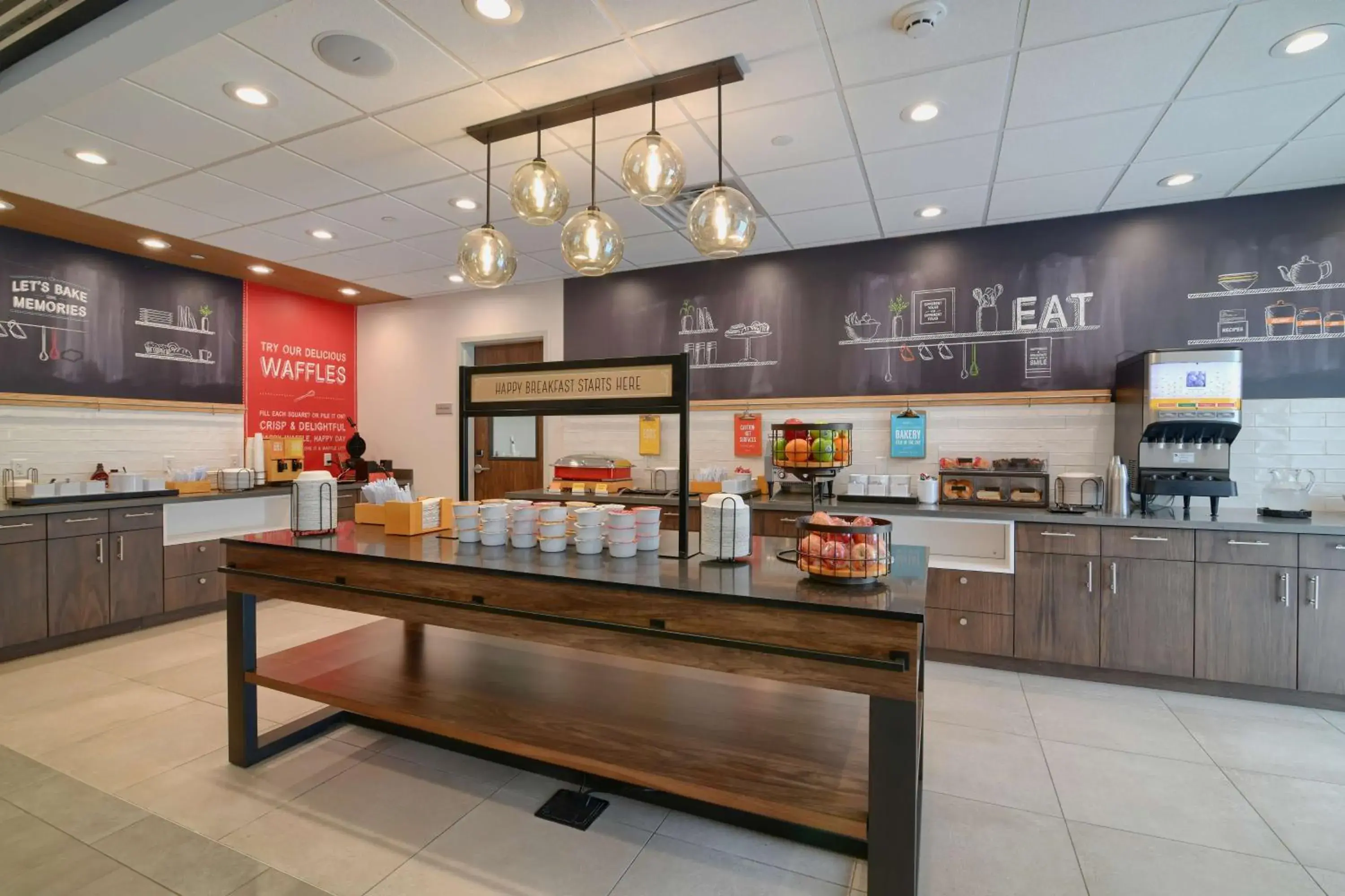 Breakfast in Hampton Inn Lincoln White Mountains Breakfast in Hampton Inn Lincoln White Mountains