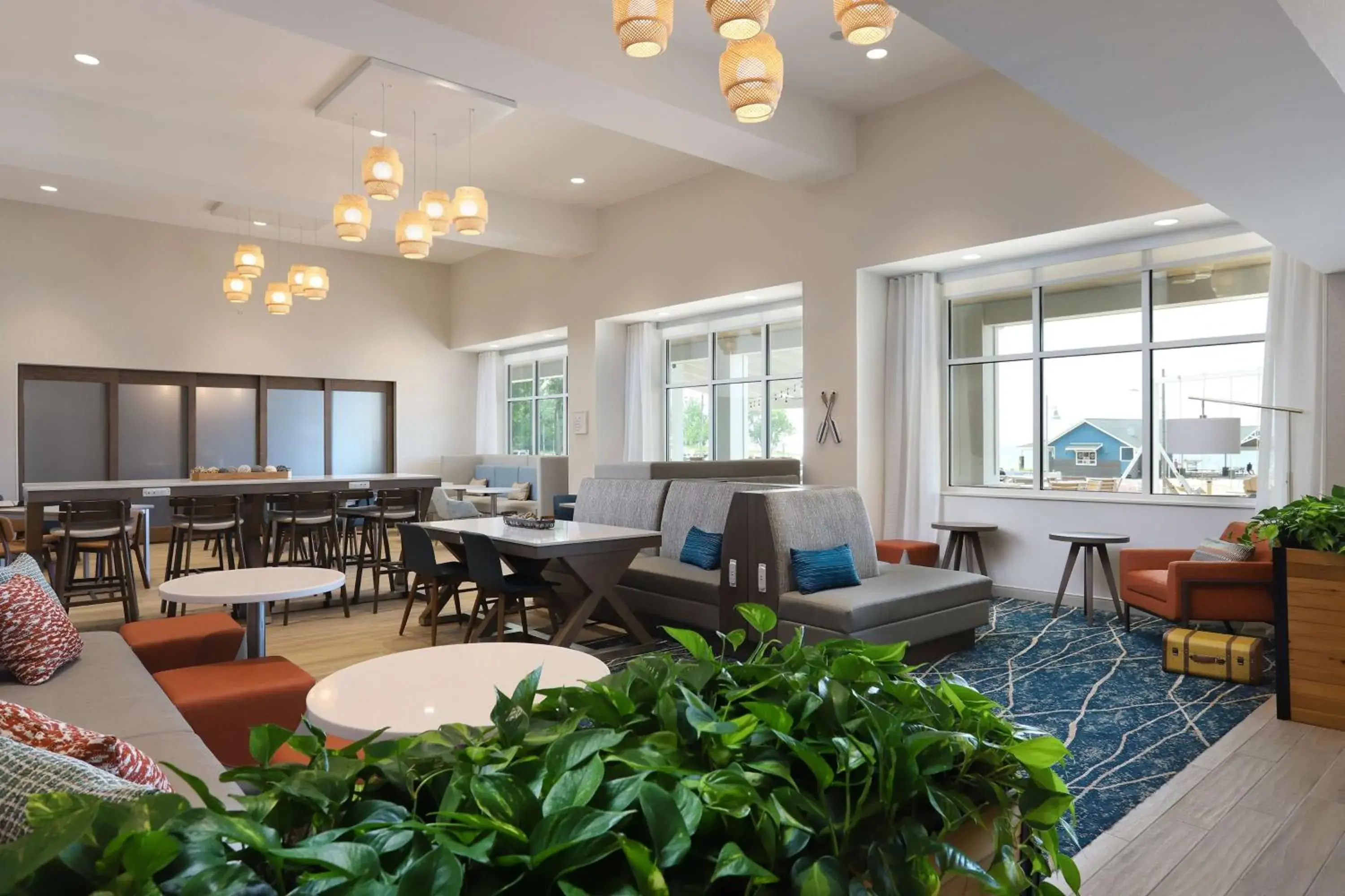 Breakfast in Hampton Inn & Suites Manistee, Mi Breakfast in Hampton Inn & Suites Manistee, Mi