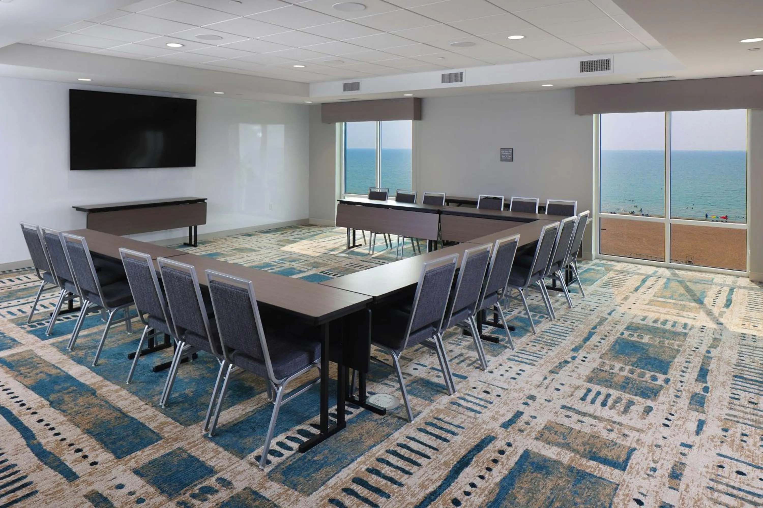 Meeting/conference room in Hampton Inn & Suites Manistee, Mi