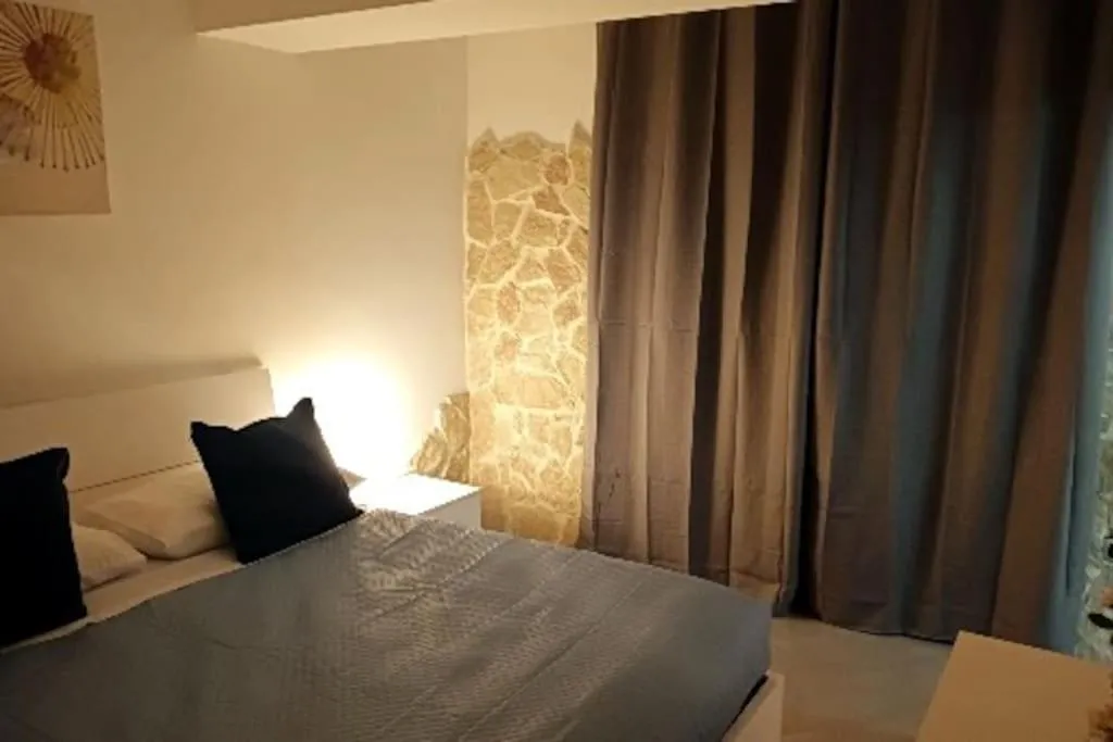 Bedroom, Bed in BORGO LORETO NAPLES