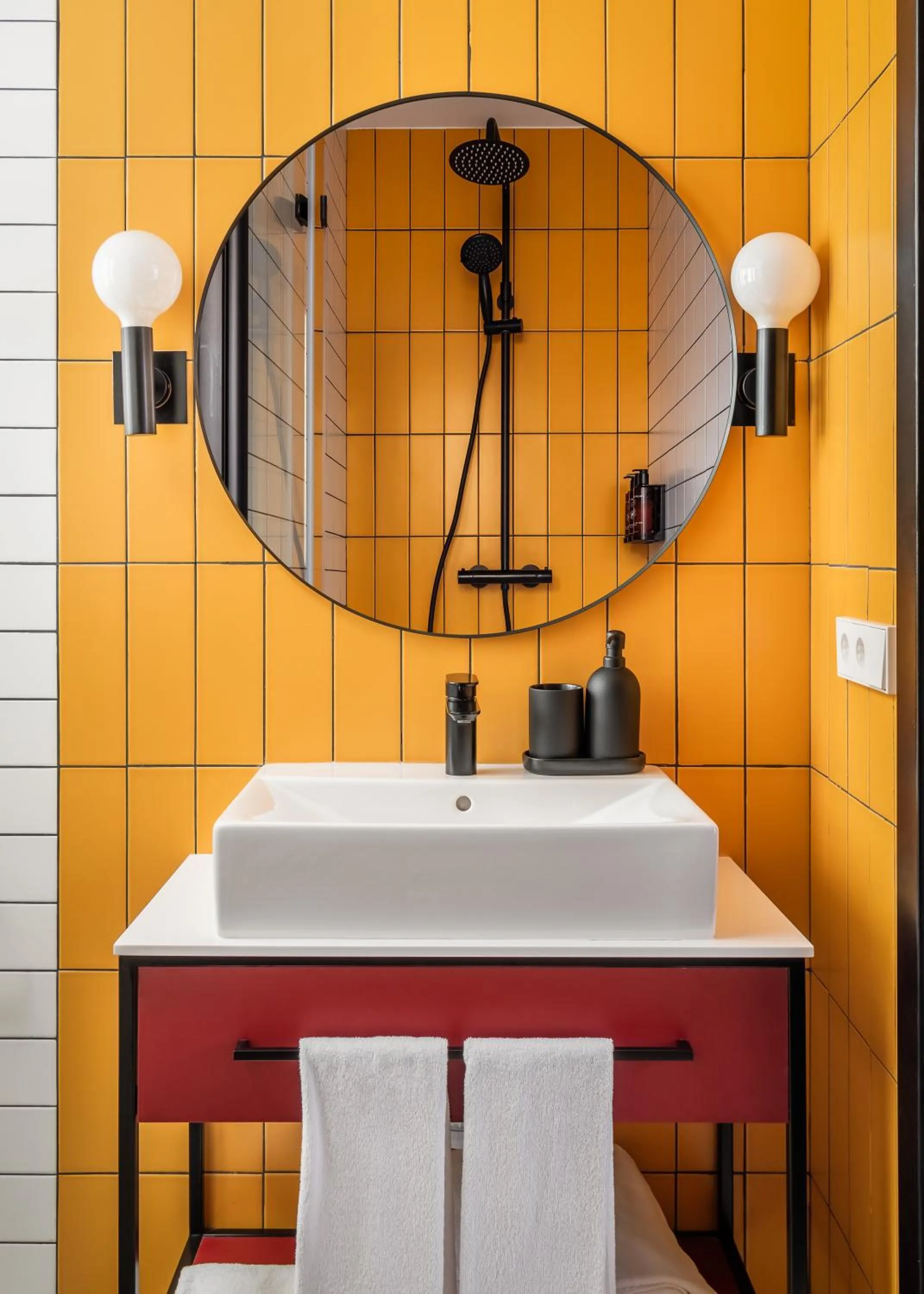 Bathroom in BYPILLOW Crosstown