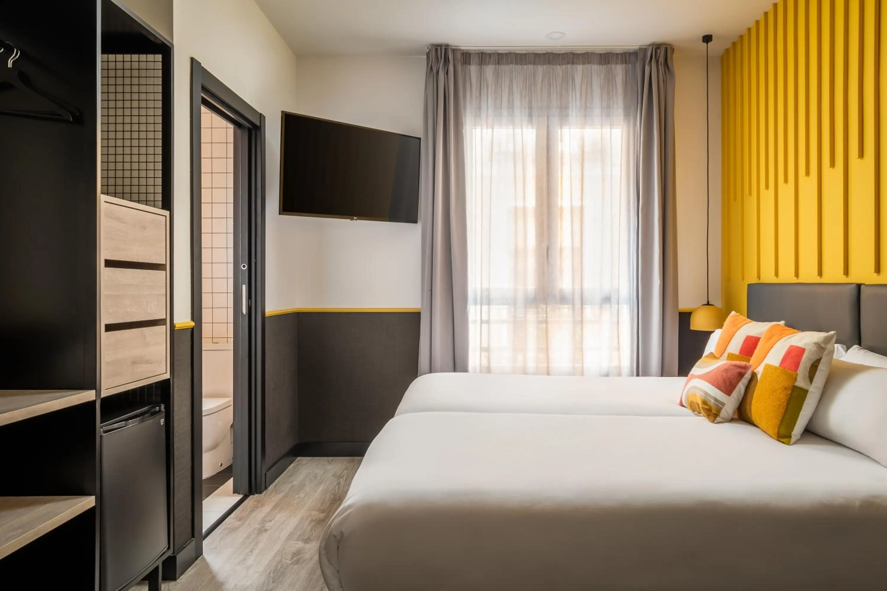 Bed in BYPILLOW Crosstown