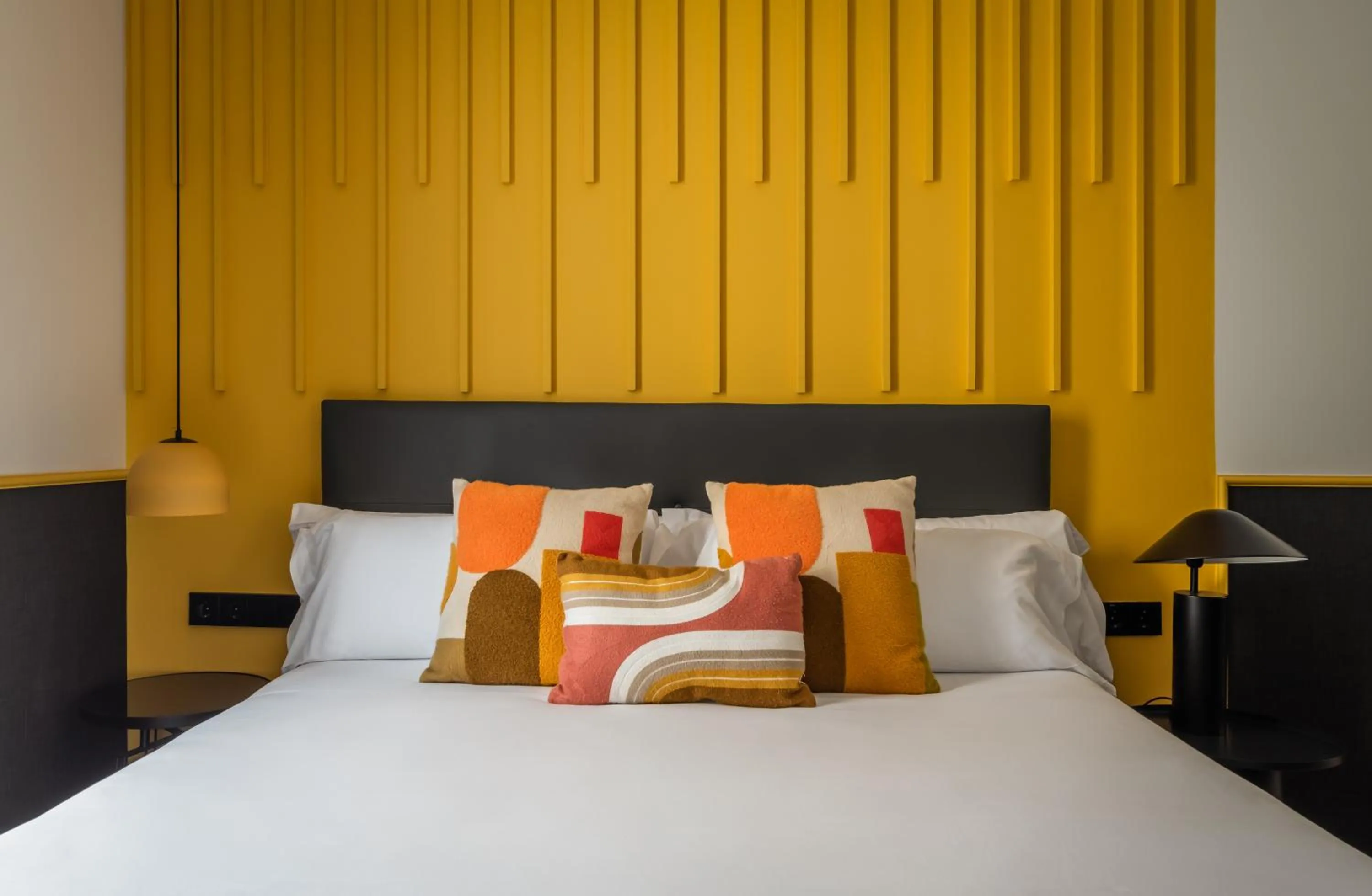 Bed in BYPILLOW Crosstown