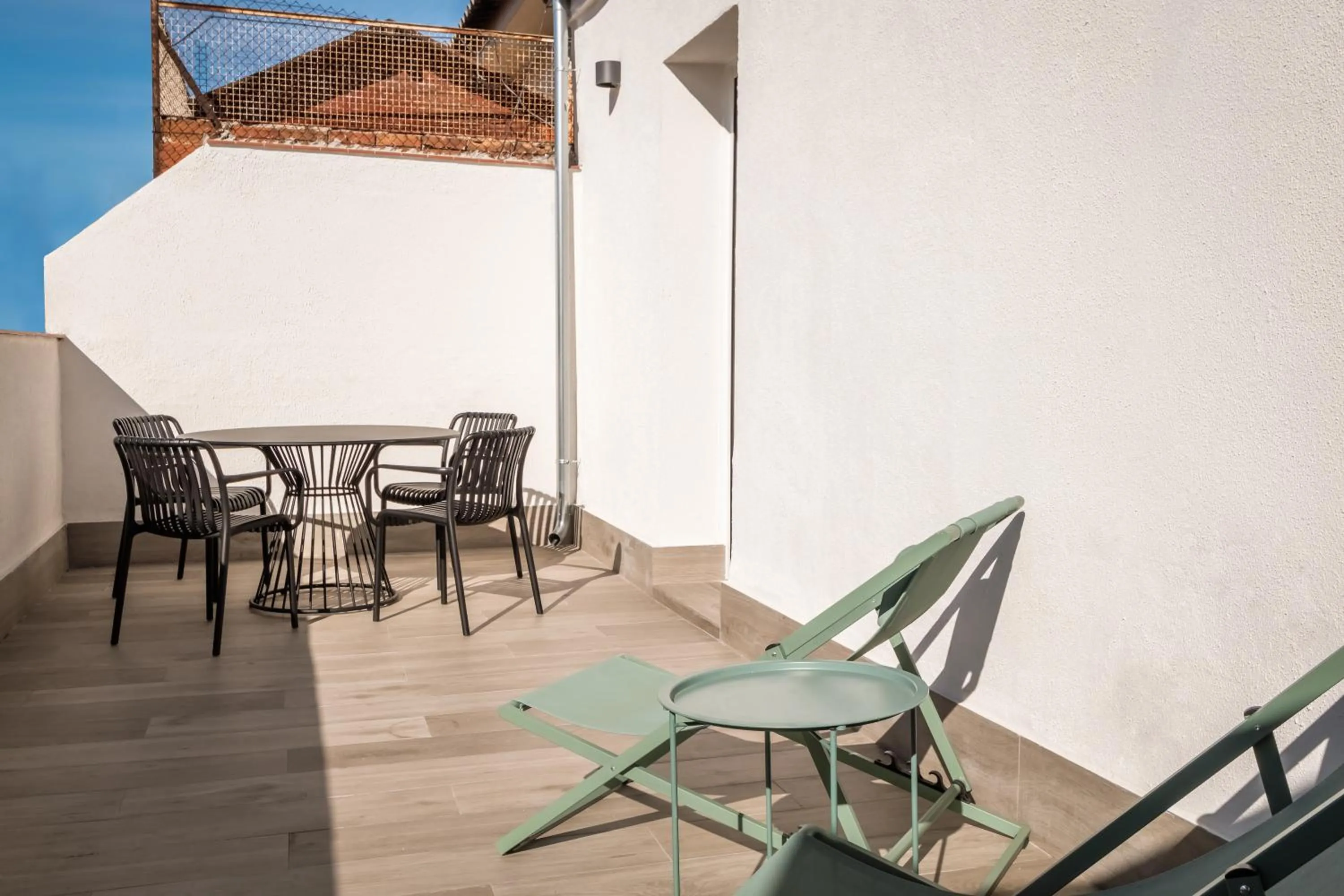 Balcony/Terrace in BYPILLOW Crosstown