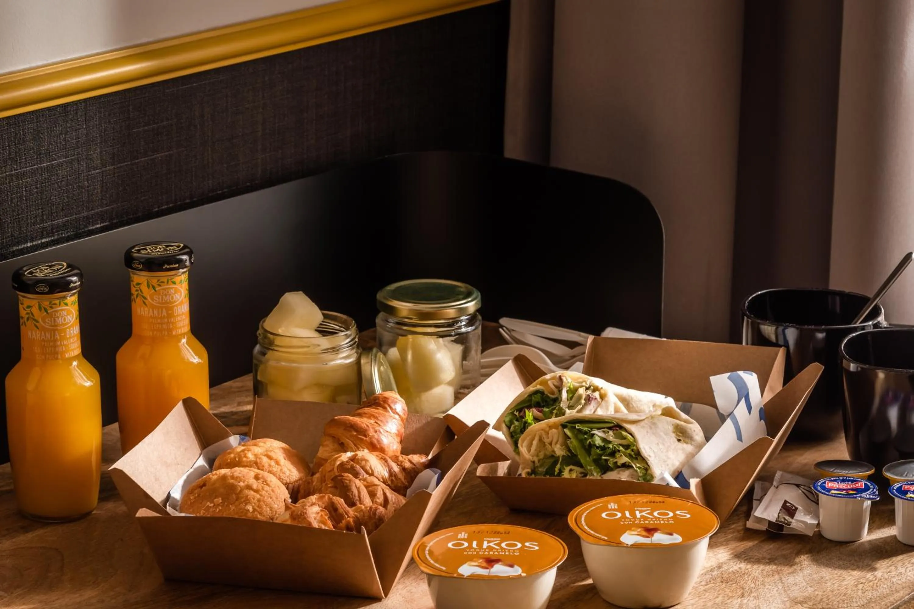 Breakfast in BYPILLOW Crosstown