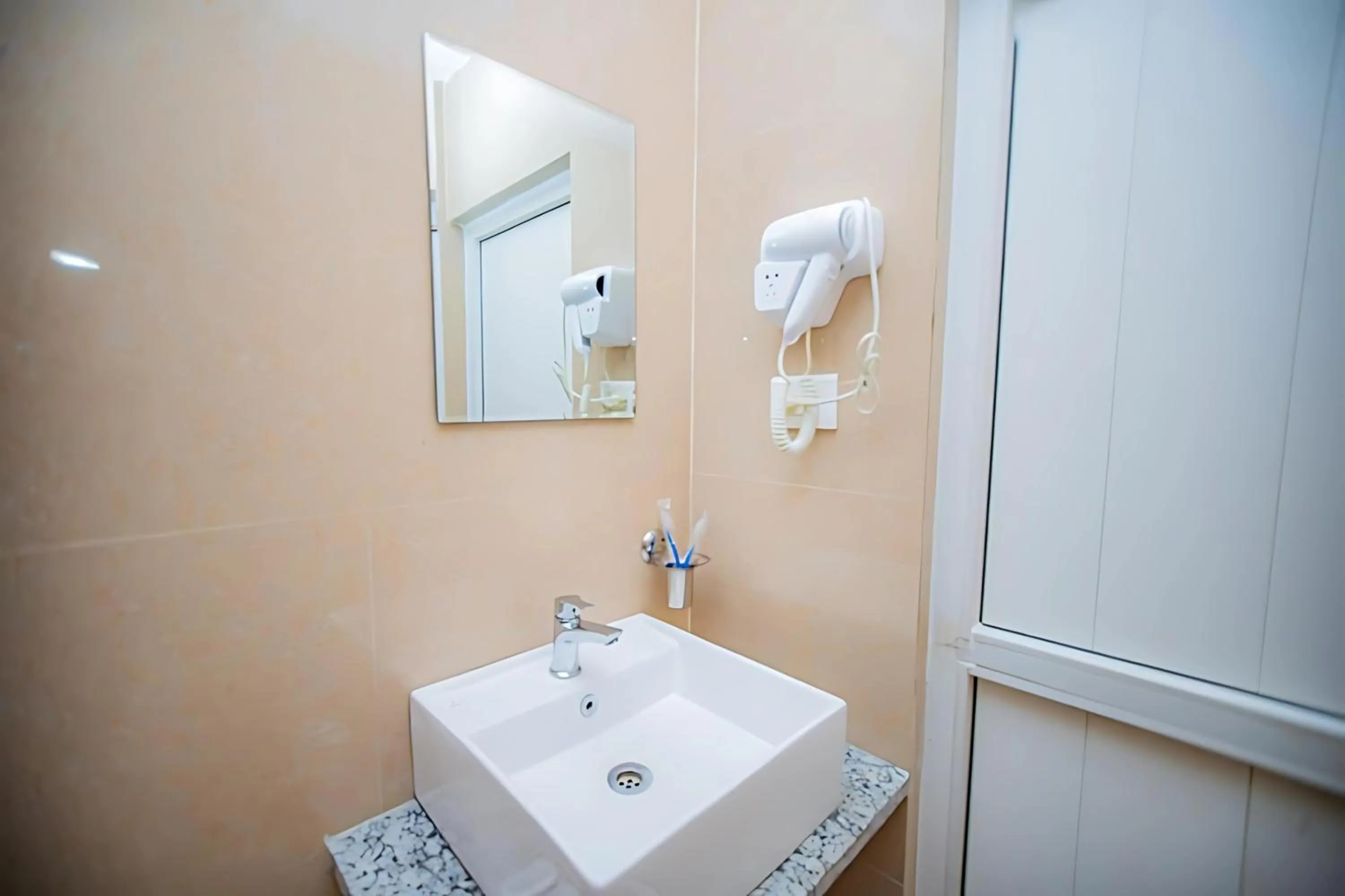 Bathroom in Majheri Resort and Spa