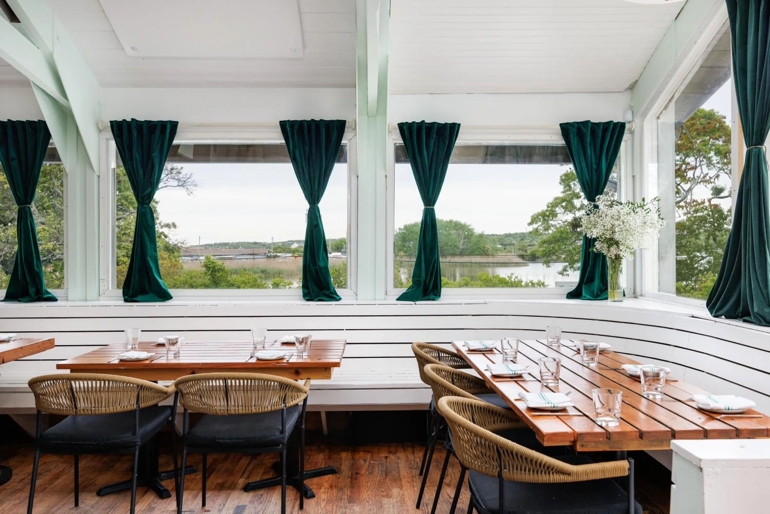 Restaurant/places to eat in Ruschmeyers Hotel