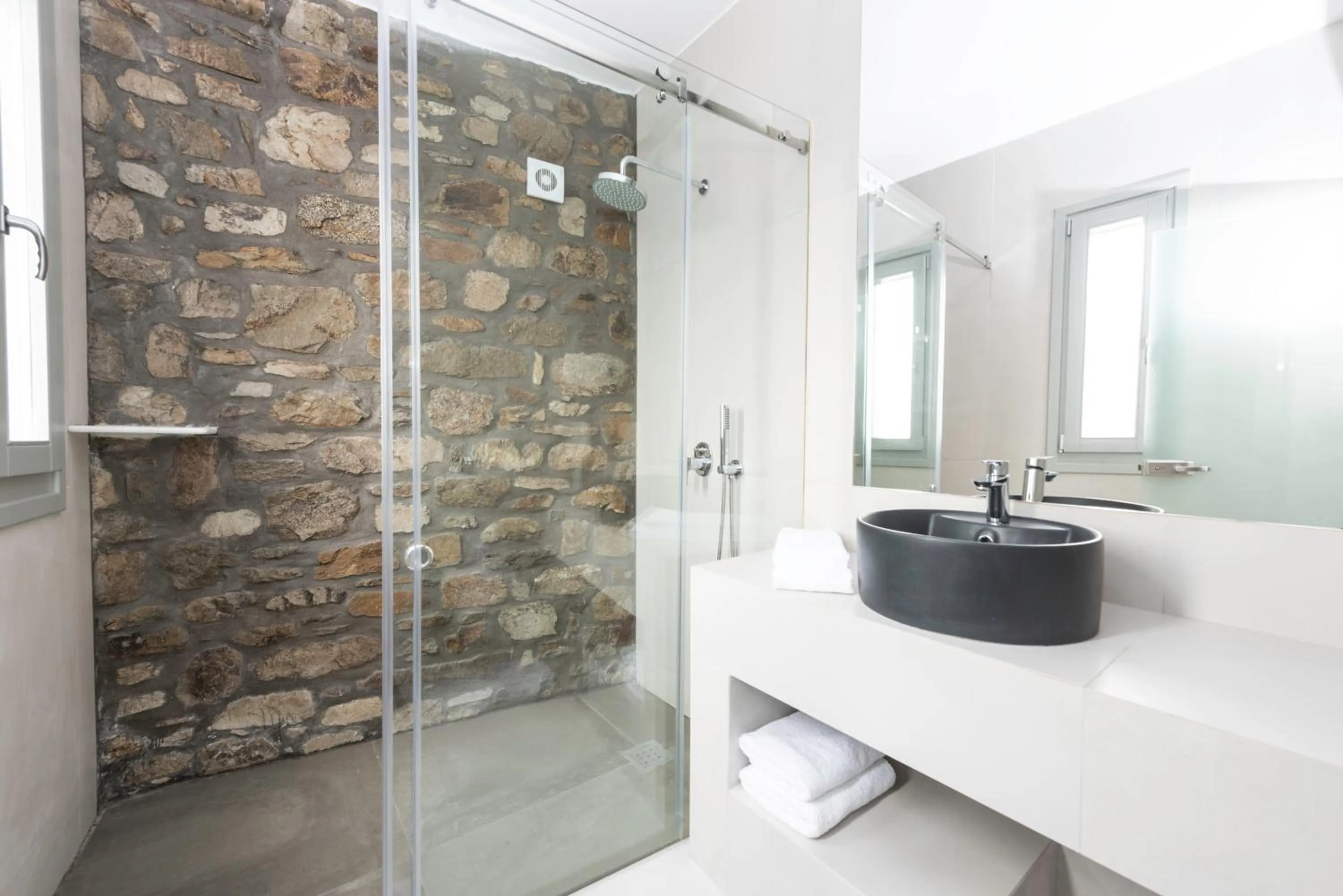 Toilet in Greco Philia Hotel Boutique