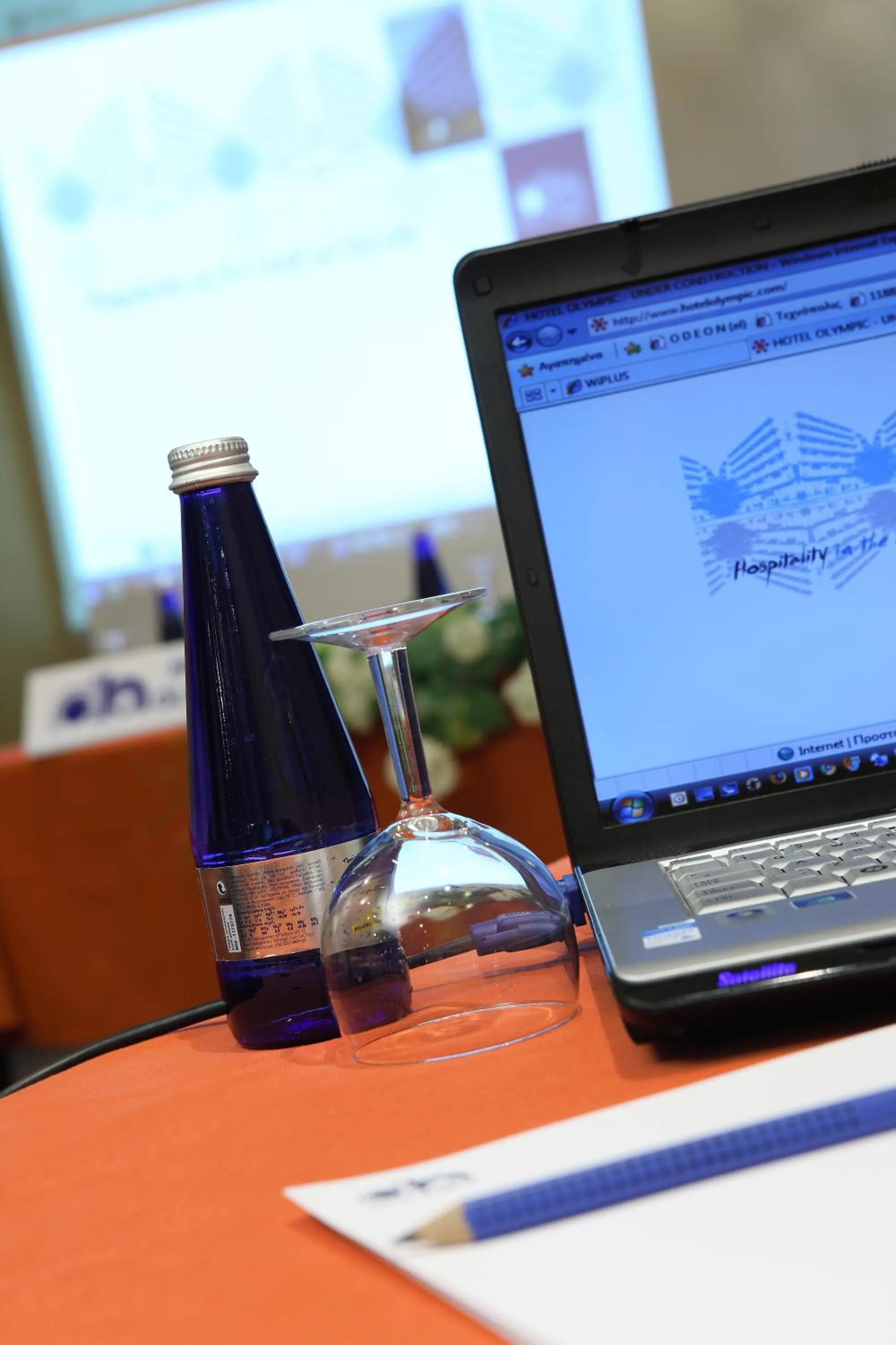 Business facilities in Olympic Hotel