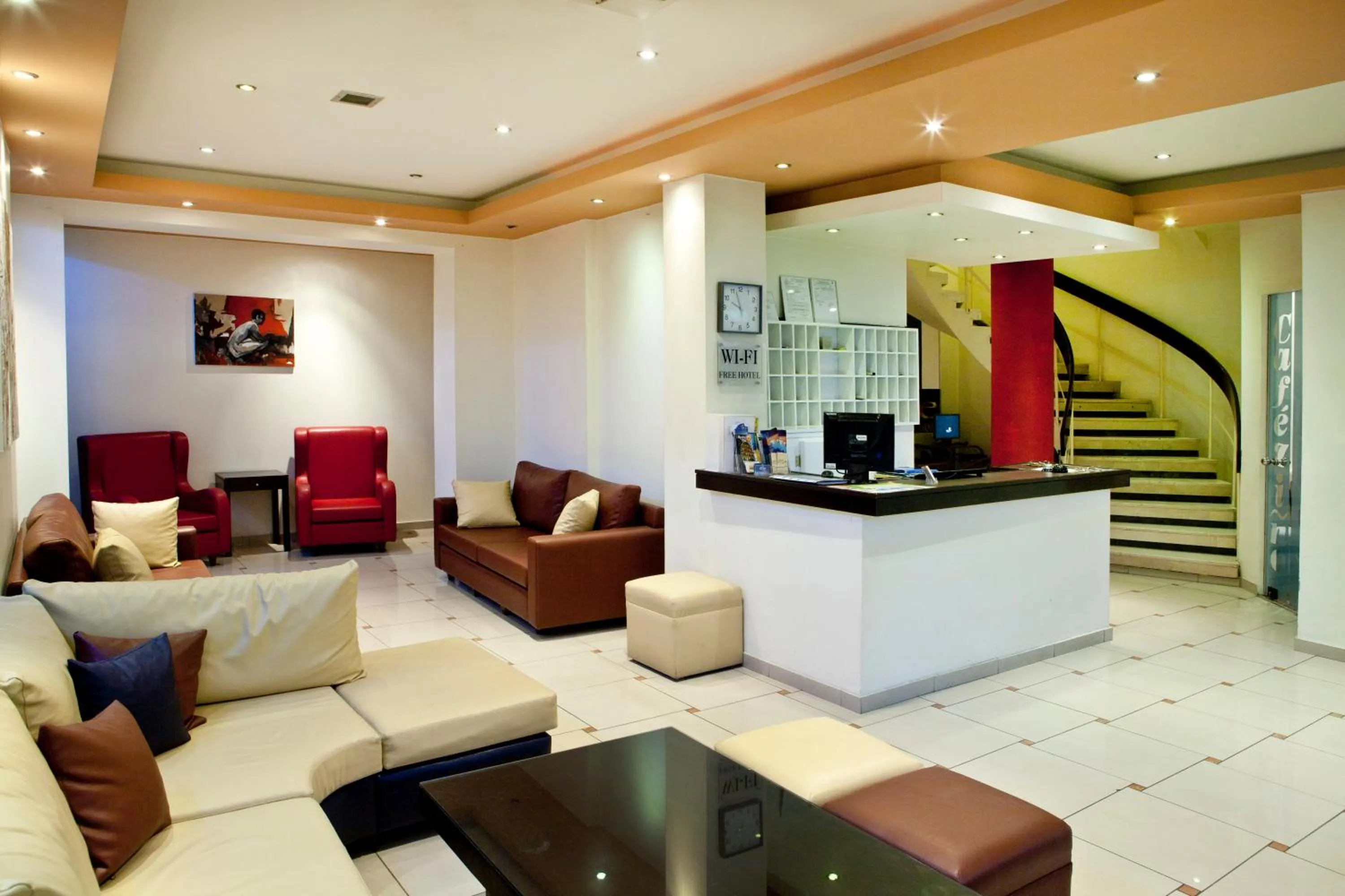 Lobby or reception in CiTYZen Hotel