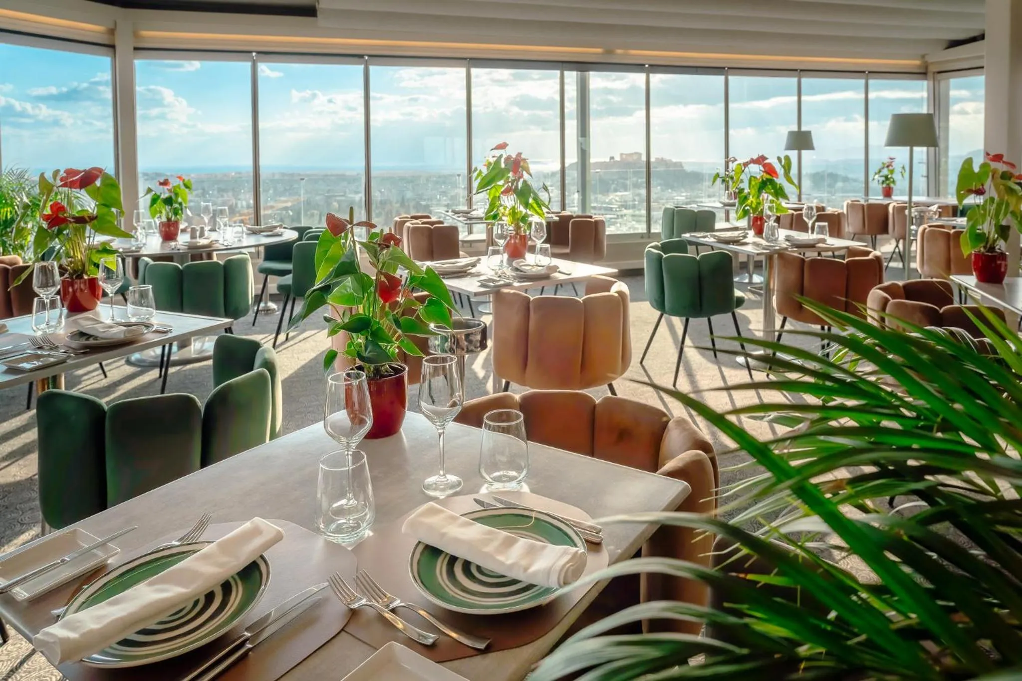 Restaurant/places to eat in St George Lycabettus Lifestyle Hotel