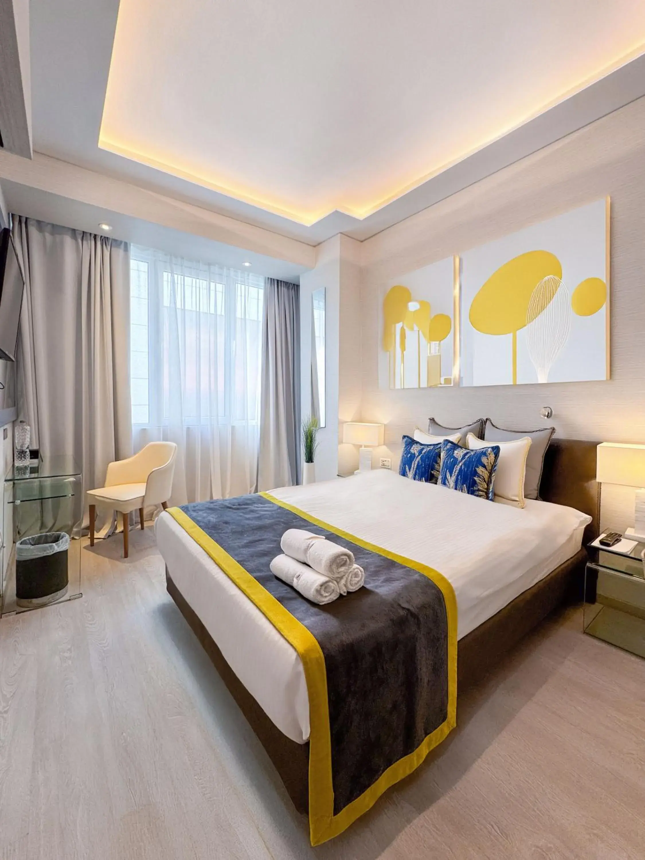 Basic Single Room with Courtyard View in St George Lycabettus Lifestyle Hotel Basic Single Room with Courtyard View in St George Lycabettus Lifestyle Hotel