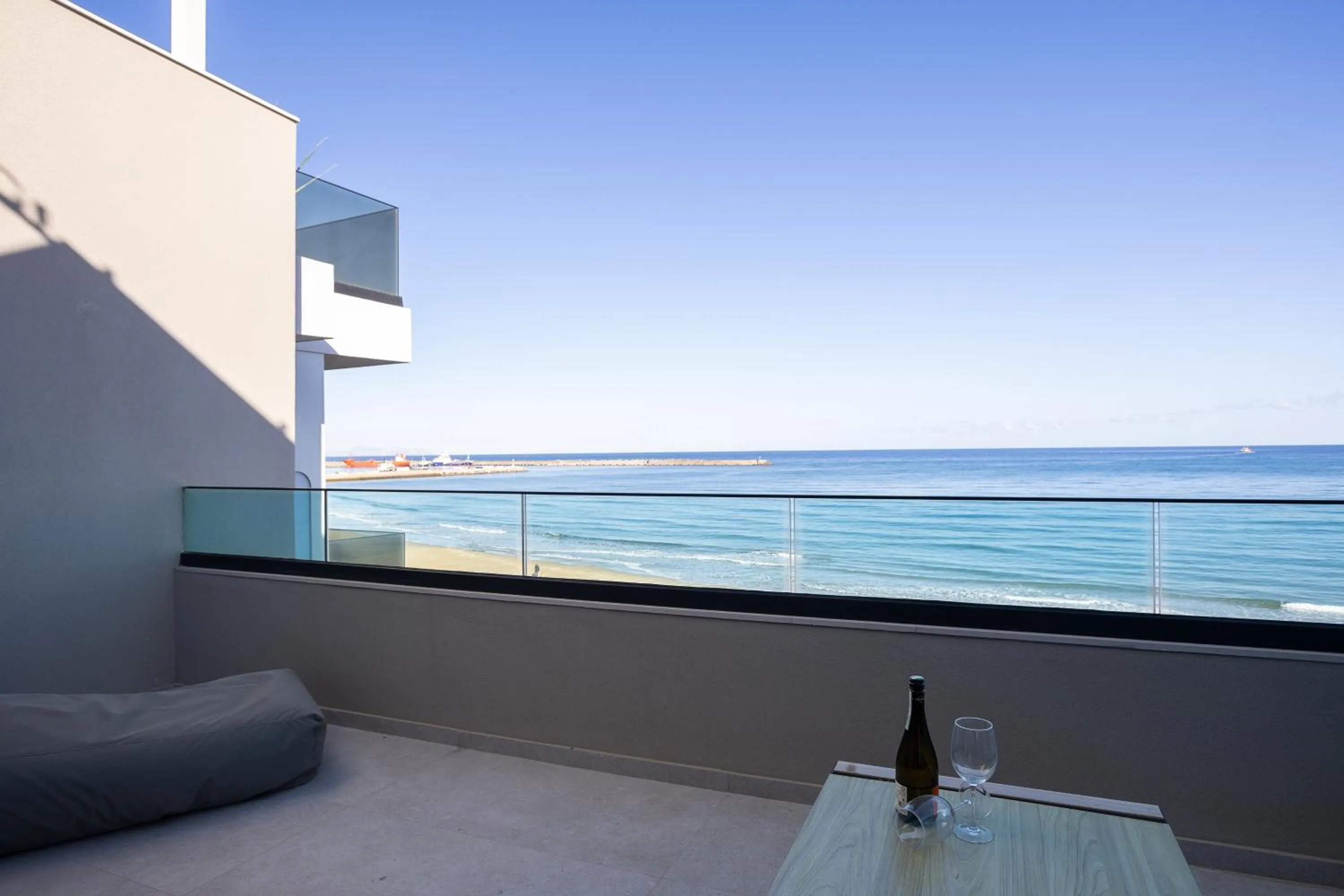Poseidon Hotel