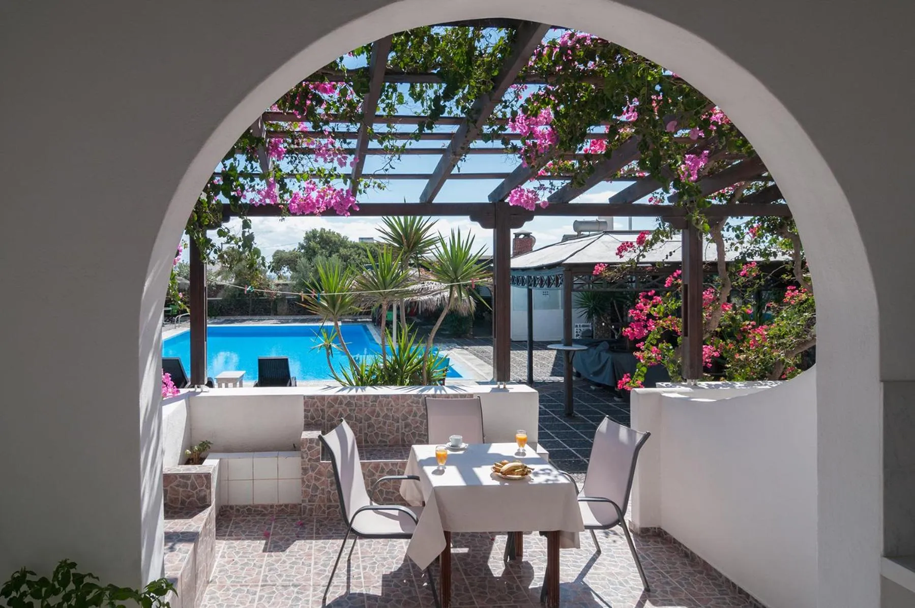 Balcony/Terrace in Holiday Beach Resort Santorini