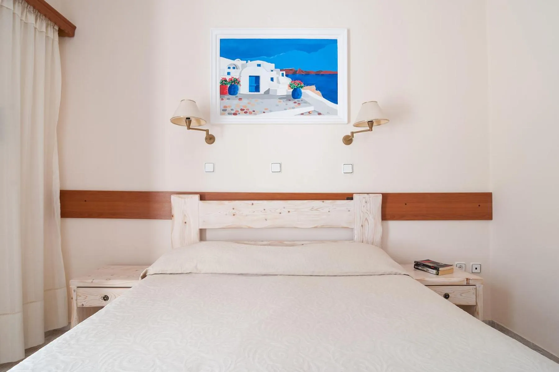 Bedroom, Bed in Holiday Beach Resort Santorini