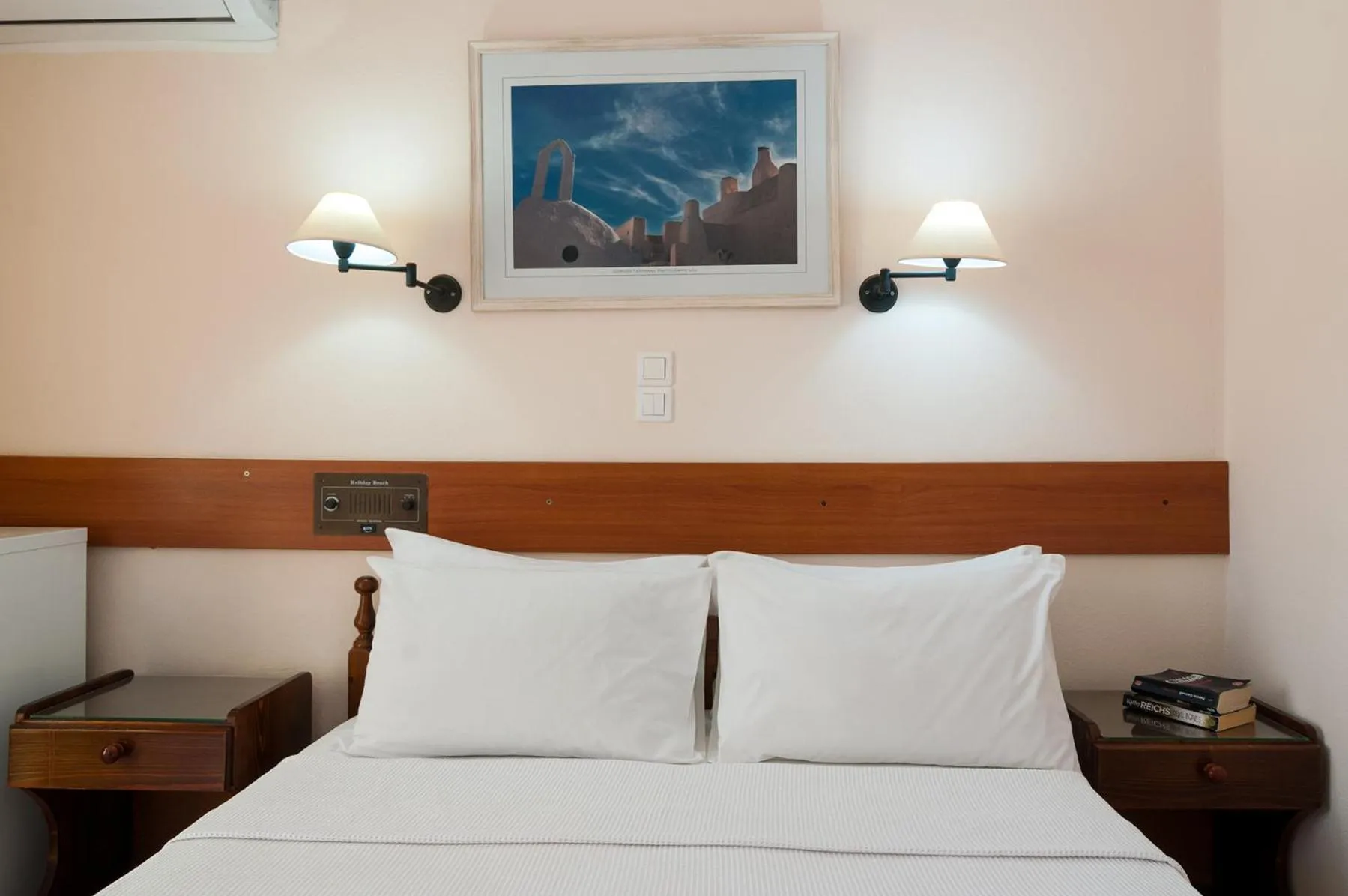 Bedroom, Bed in Holiday Beach Resort Santorini