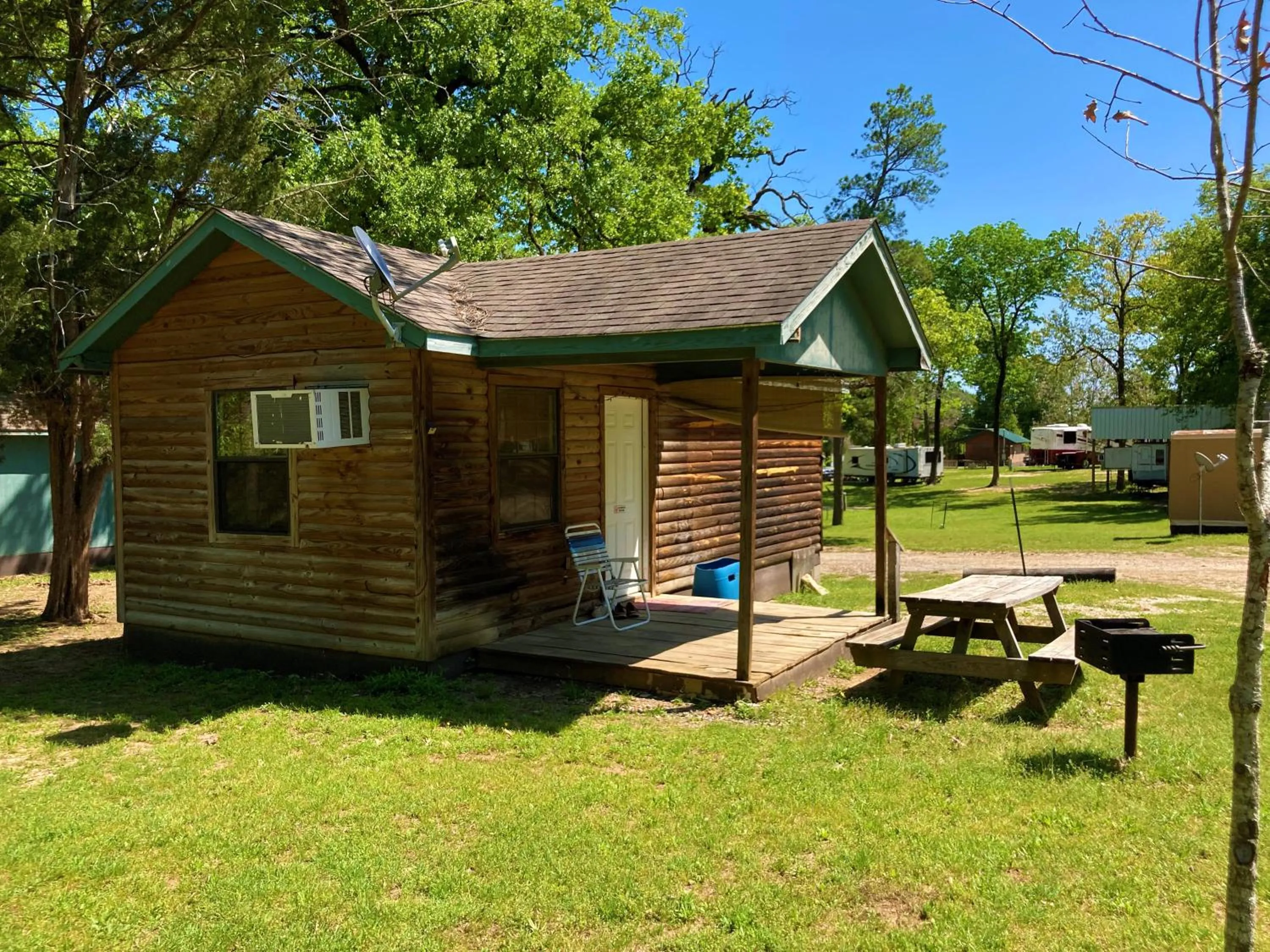 Property building in Outback Campground and Marina