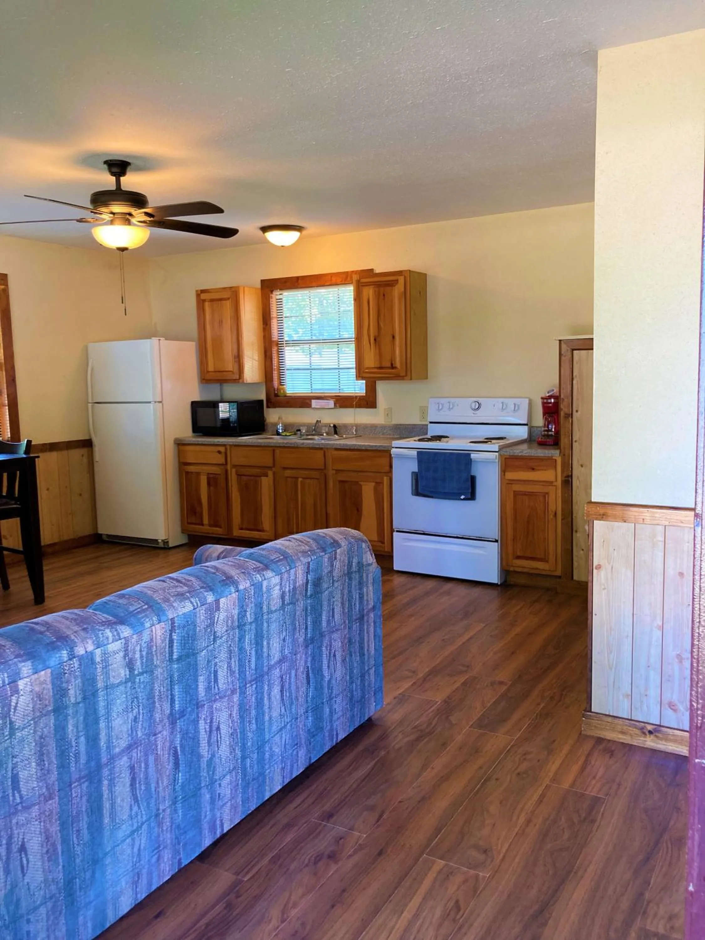 Kitchen or kitchenette in Outback Campground and Marina