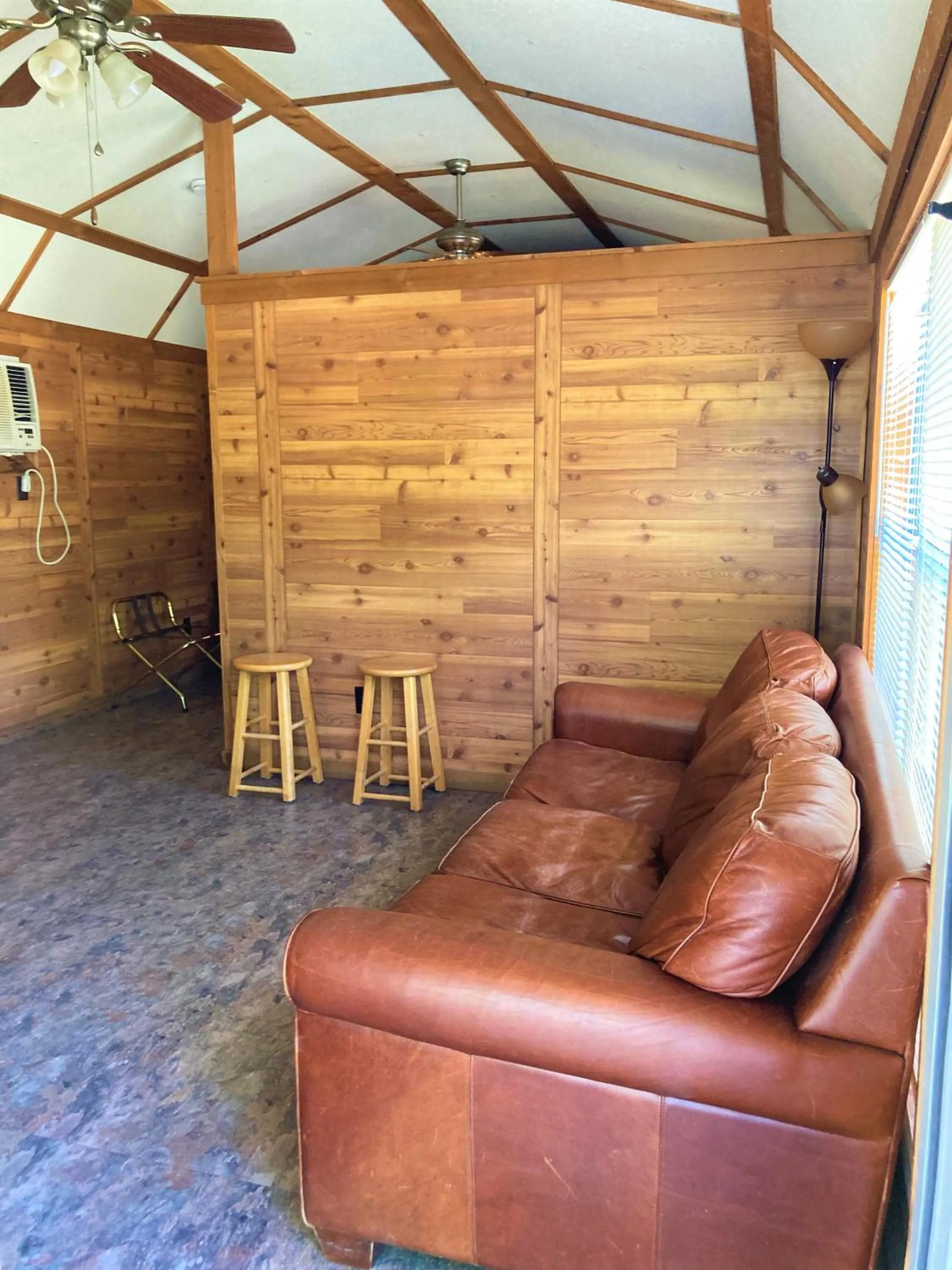 Seating area in Outback Campground and Marina