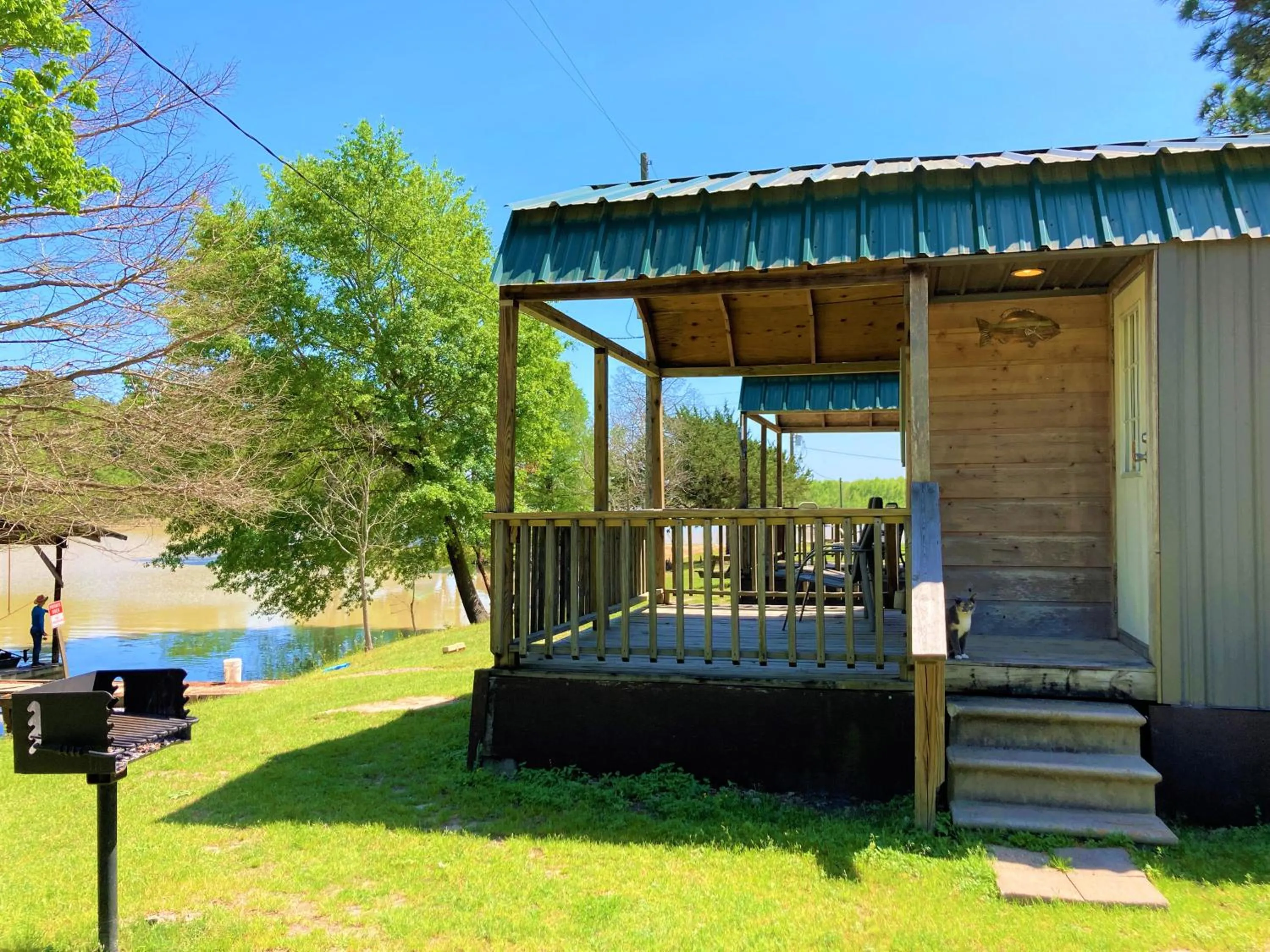 Property building in Outback Campground and Marina
