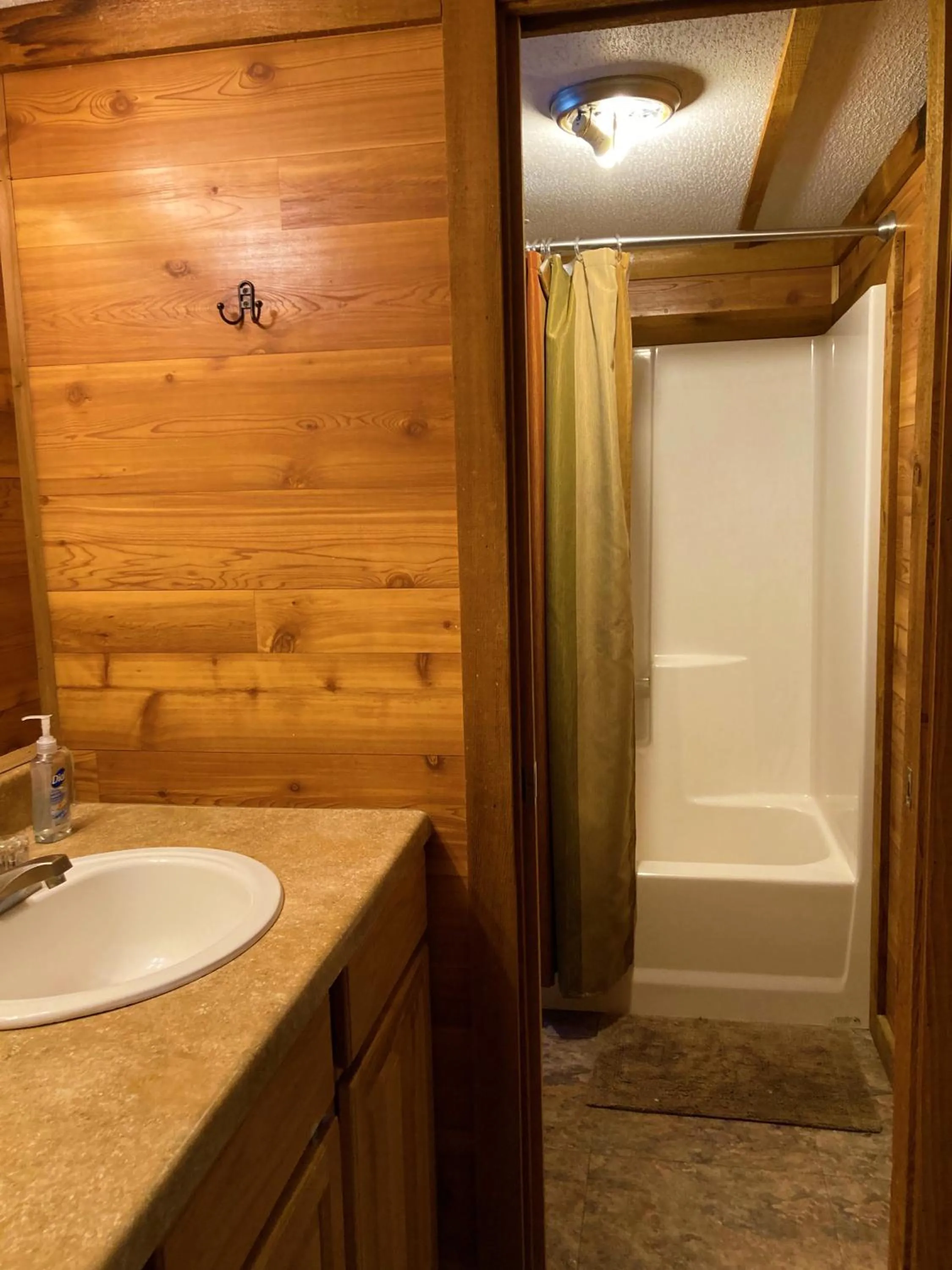 Bathroom in Outback Campground and Marina