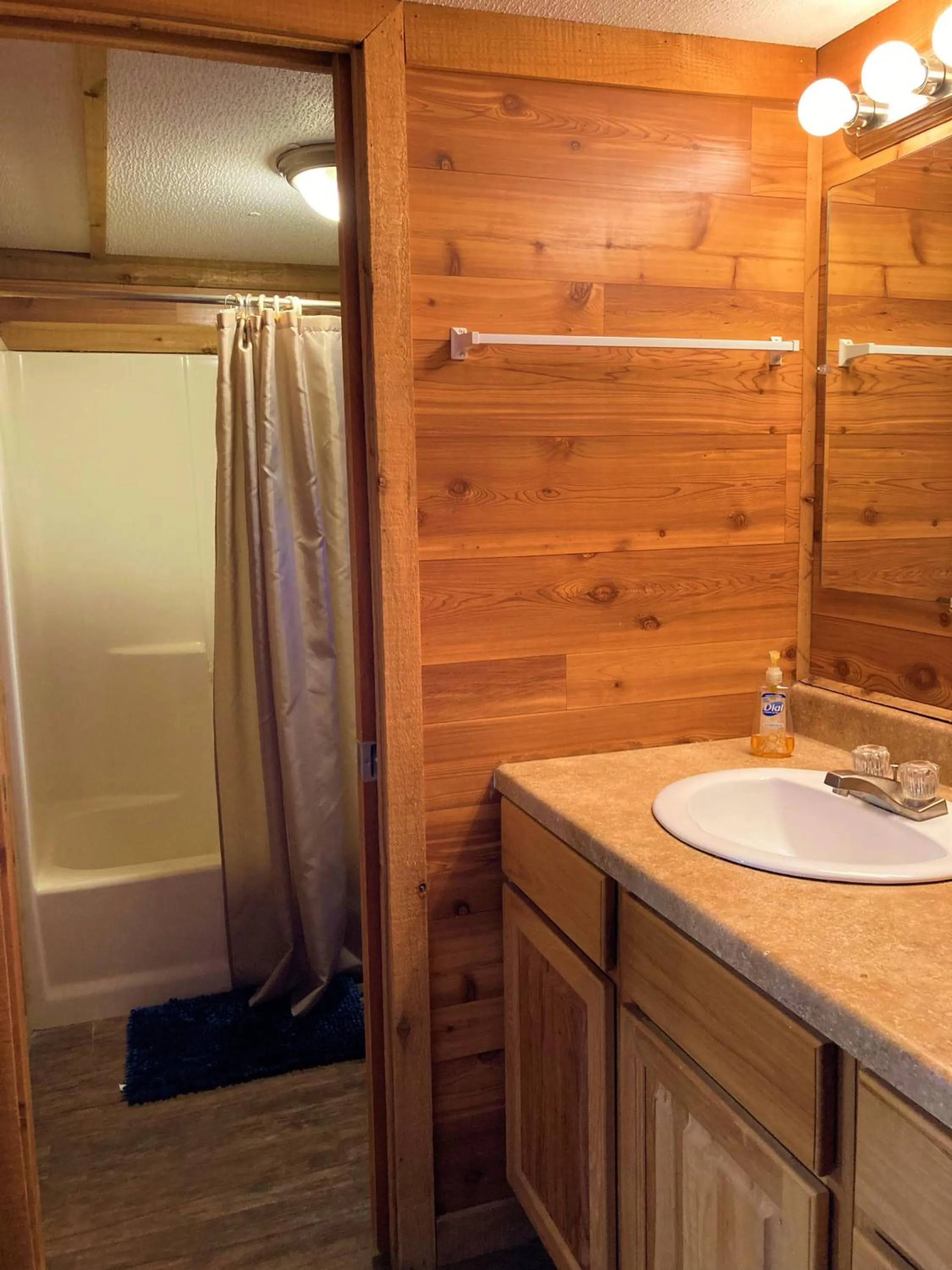 Bathroom in Outback Campground and Marina