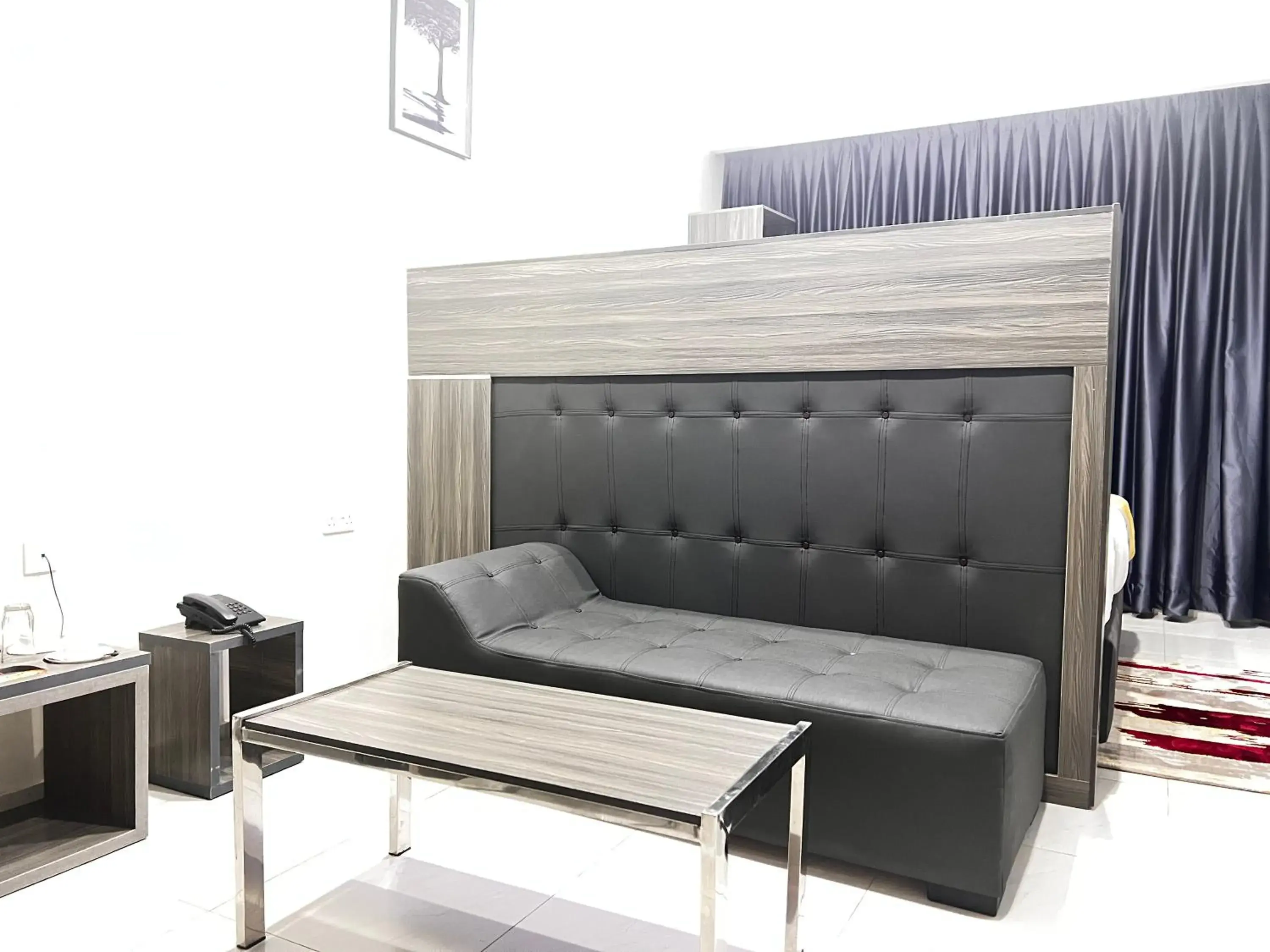 Living room in De Rigg Place Embassy Living room in De Rigg Place Embassy