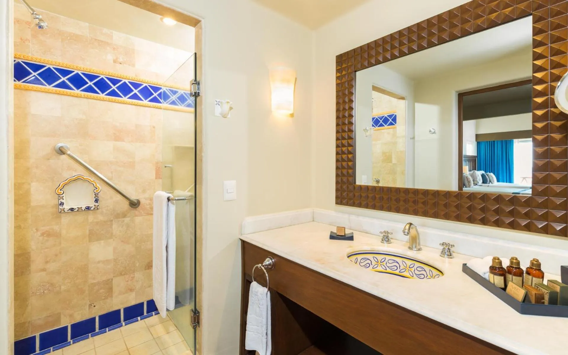 Shower in The Club at Hacienda del Mar