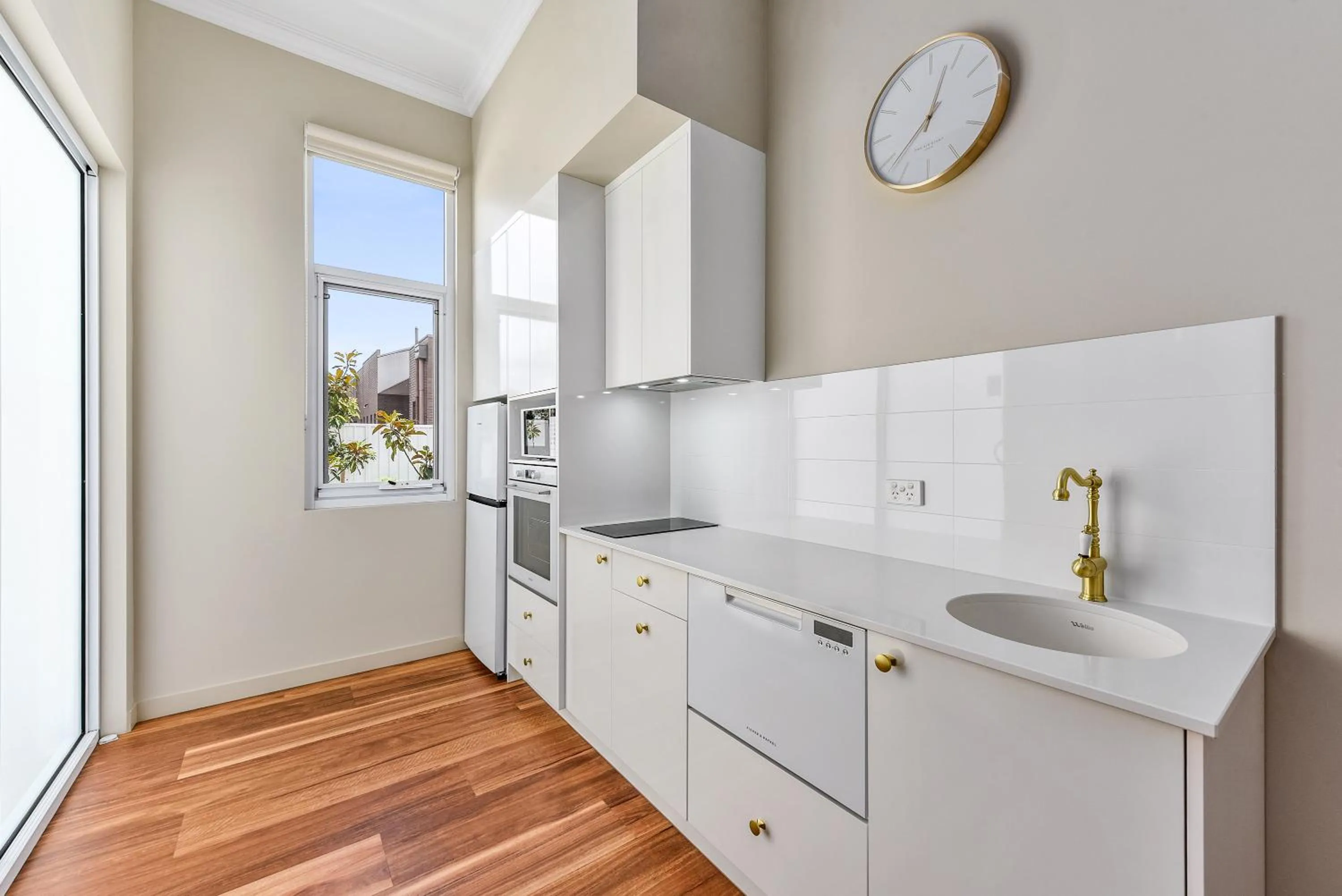 pet friendly in Aloha Central Platinum Apartments