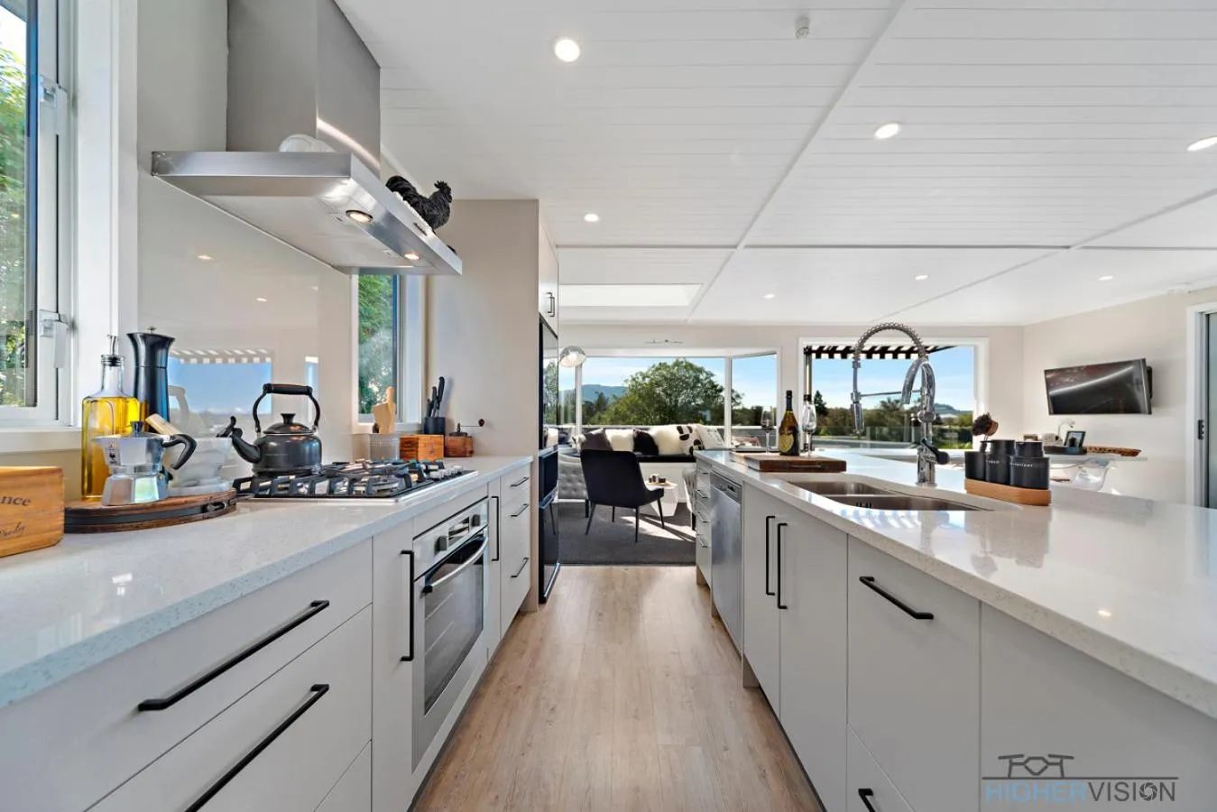 Kitchen or kitchenette in La Petite Maison - Taupo