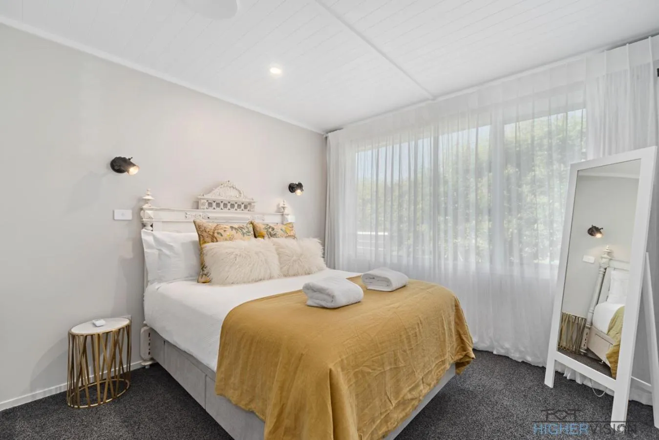 Bedroom, Bed in La Petite Maison - Taupo