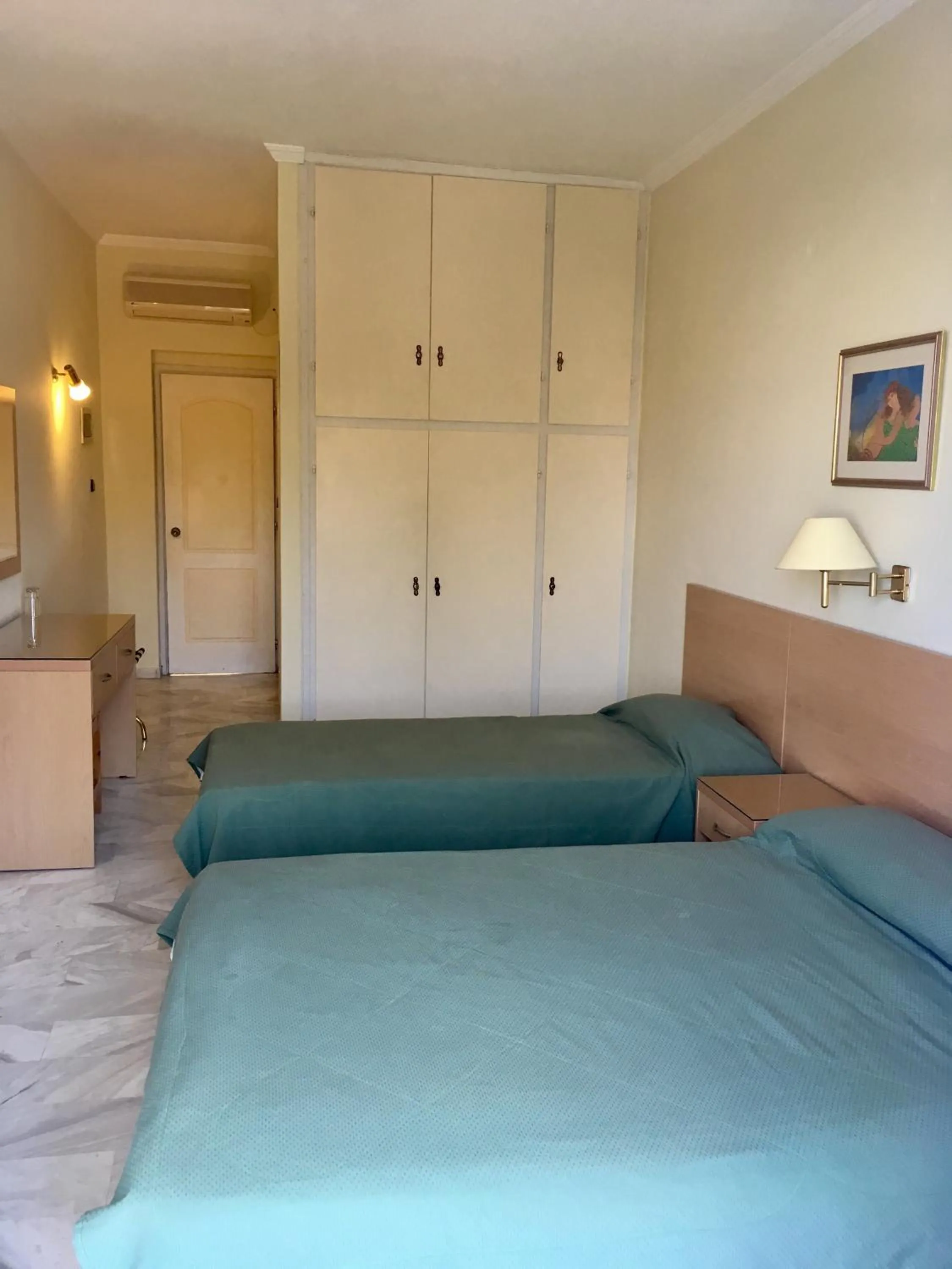 Bedroom, Bed in Katerina Hotel