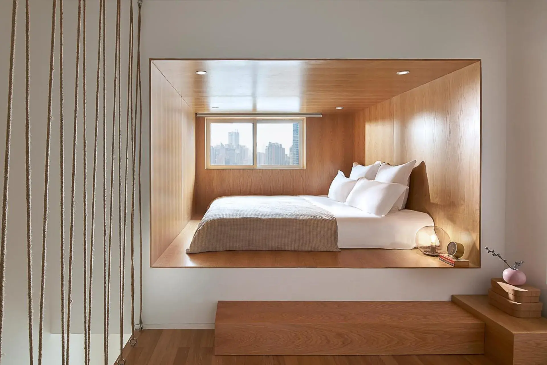 Bedroom in base-Shanghai SUHE Serviced Apartment, Near East Nanjing Road & People's Square Bedroom in base-Shanghai SUHE Serviced Apartment, Near East Nanjing Road & People's Square