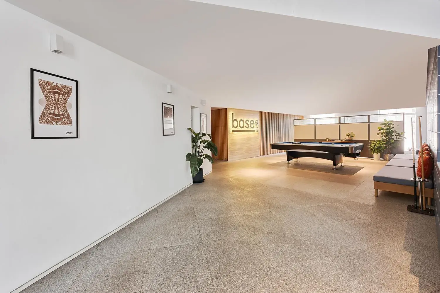 Billiard in base-Shanghai SUHE Serviced Apartment, Near East Nanjing Road & People's Square Billiard in base-Shanghai SUHE Serviced Apartment, Near East Nanjing Road & People's Square