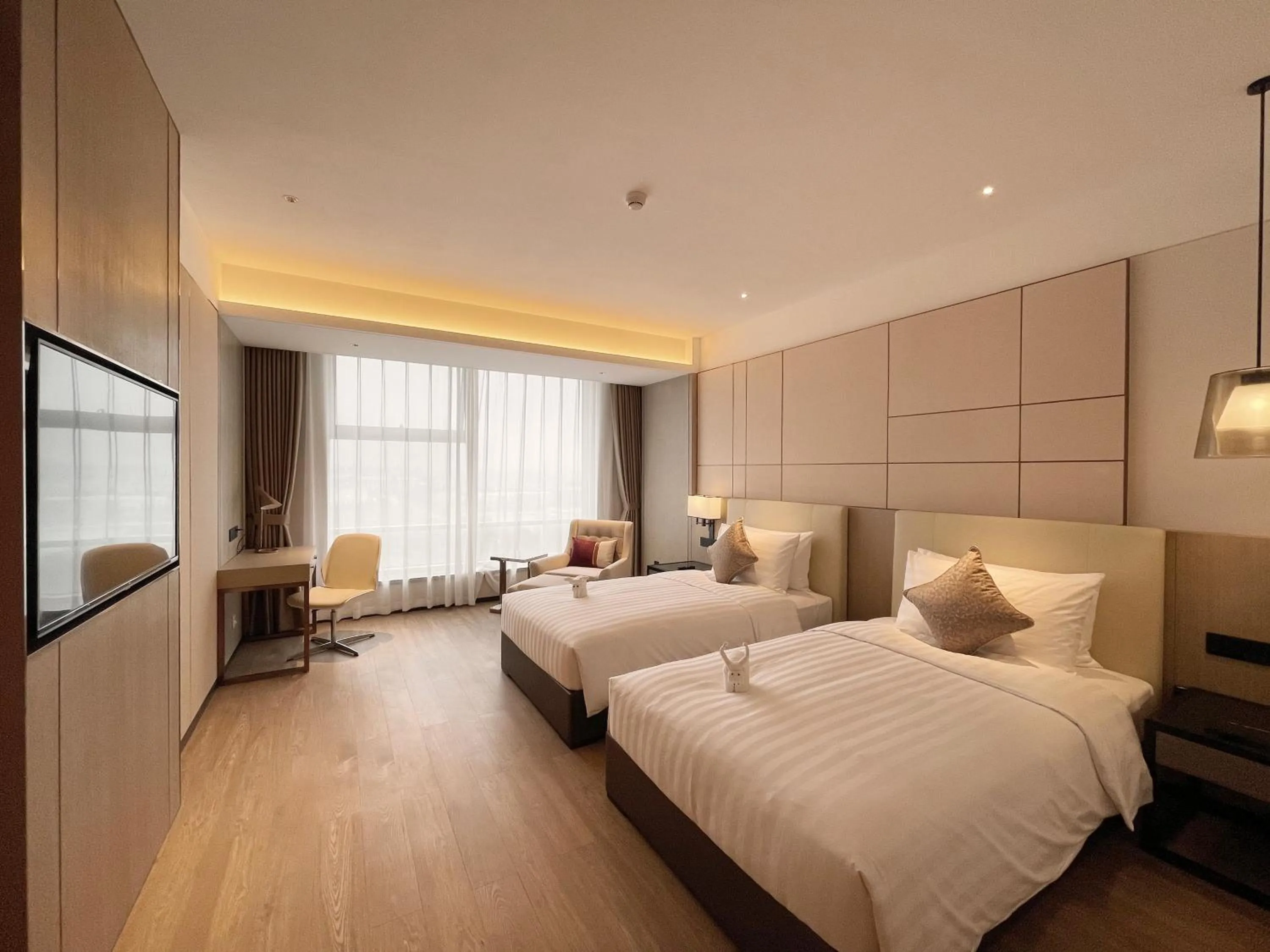 Photo of the whole room, Bed in Kew Green Hotel Hongqiao Shanghai