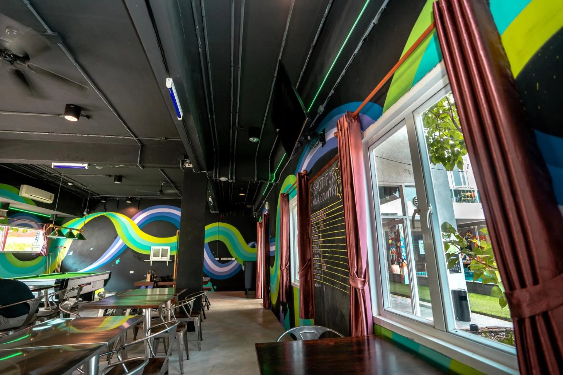 Restaurant/places to eat in Mad Monkey Chiang Mai