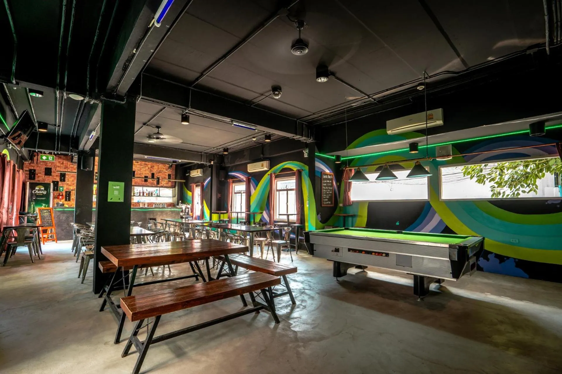 Restaurant/places to eat in Mad Monkey Chiang Mai