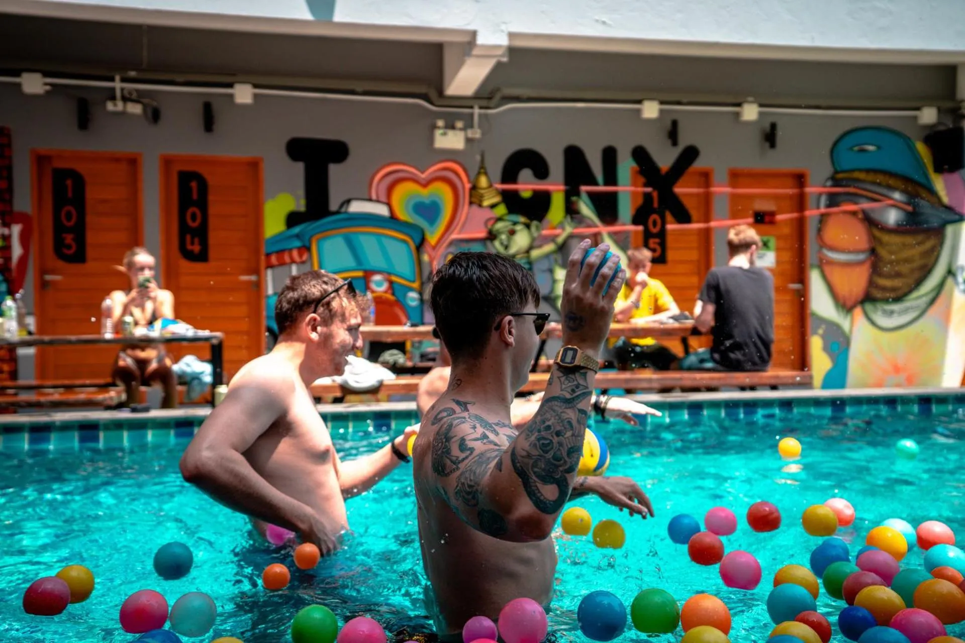 Swimming pool in Mad Monkey Chiang Mai