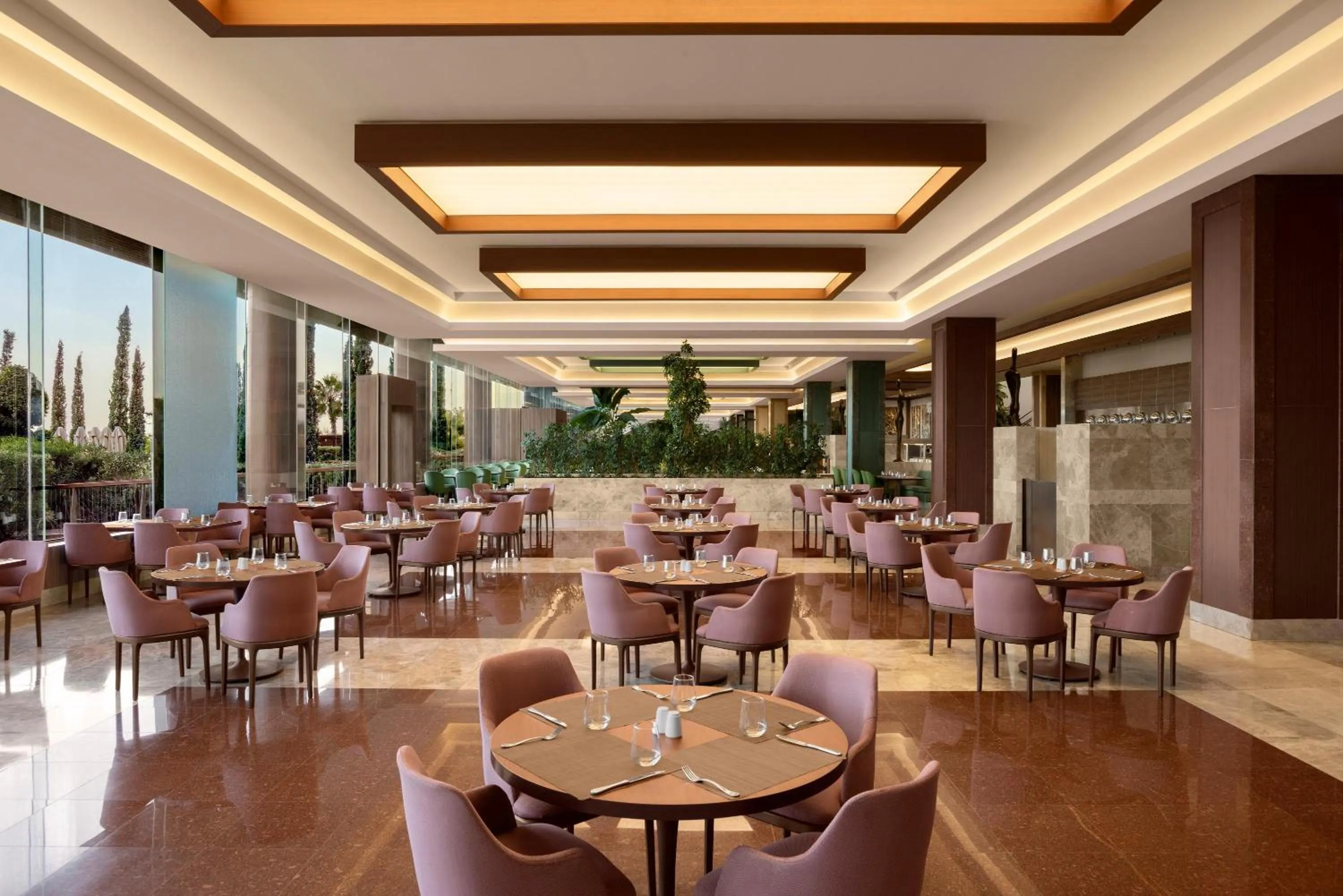 Restaurant/places to eat in Concorde Luxury Resort & Casino