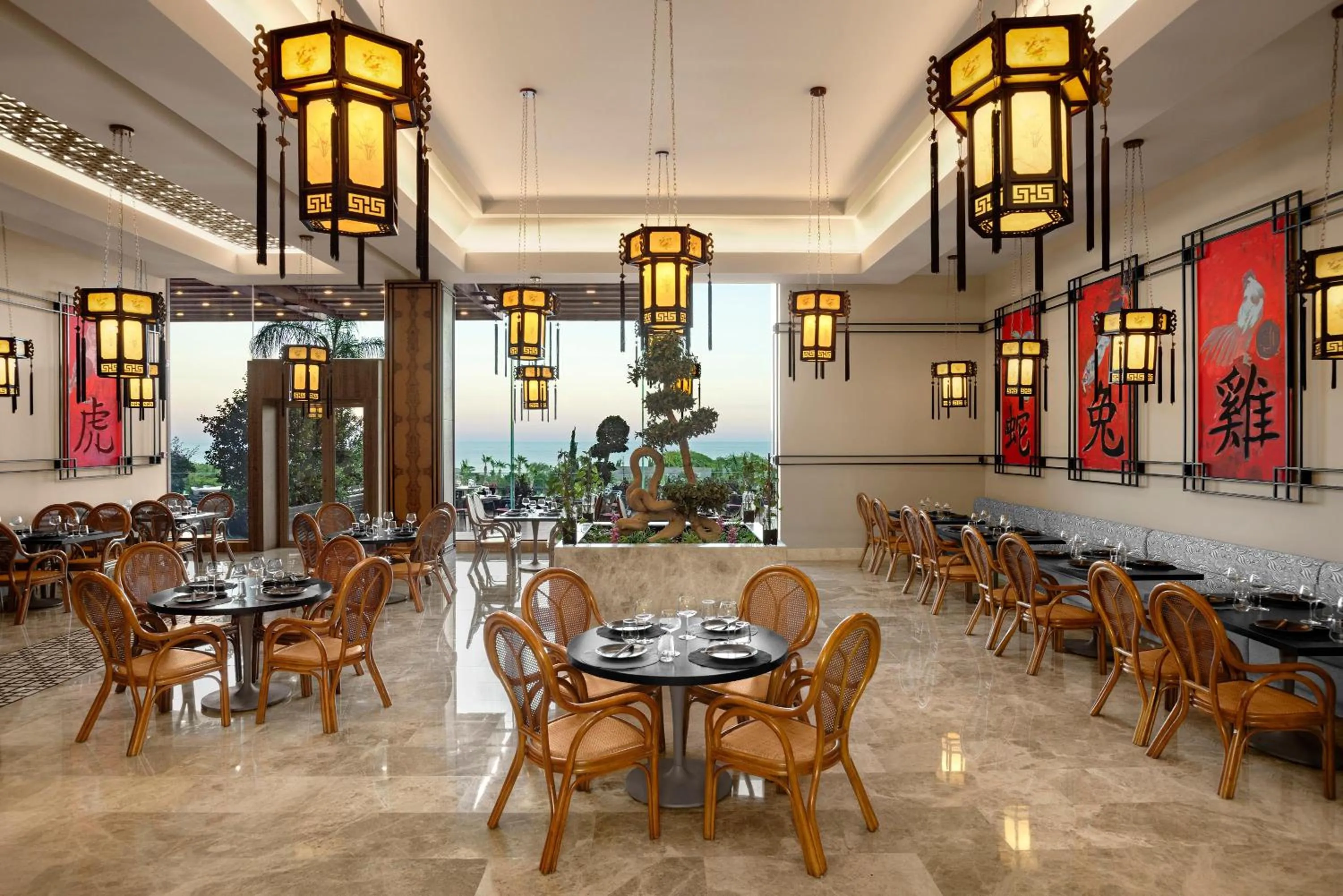 Restaurant/places to eat in Concorde Luxury Resort & Casino