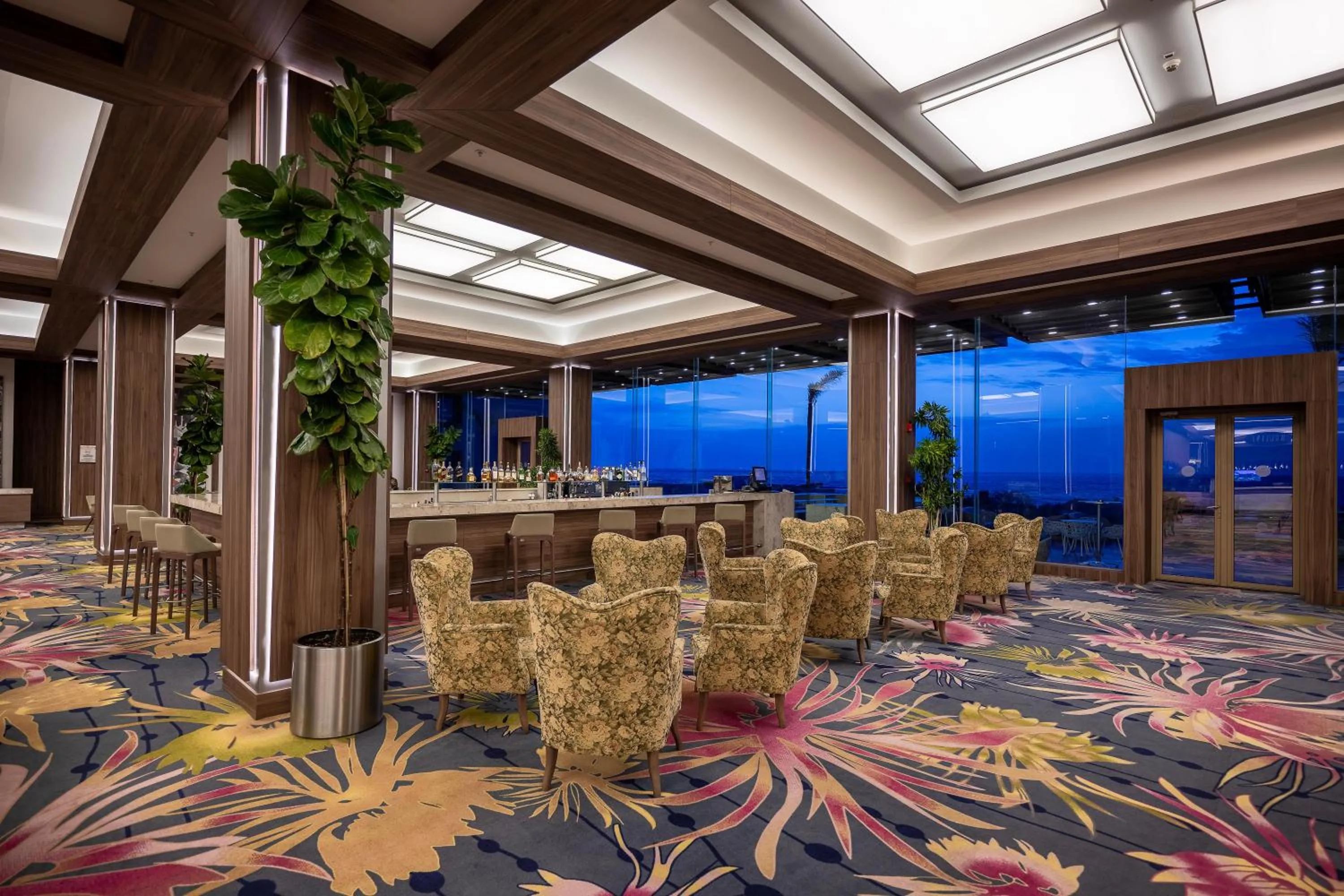 Lounge or bar in Concorde Luxury Resort & Casino