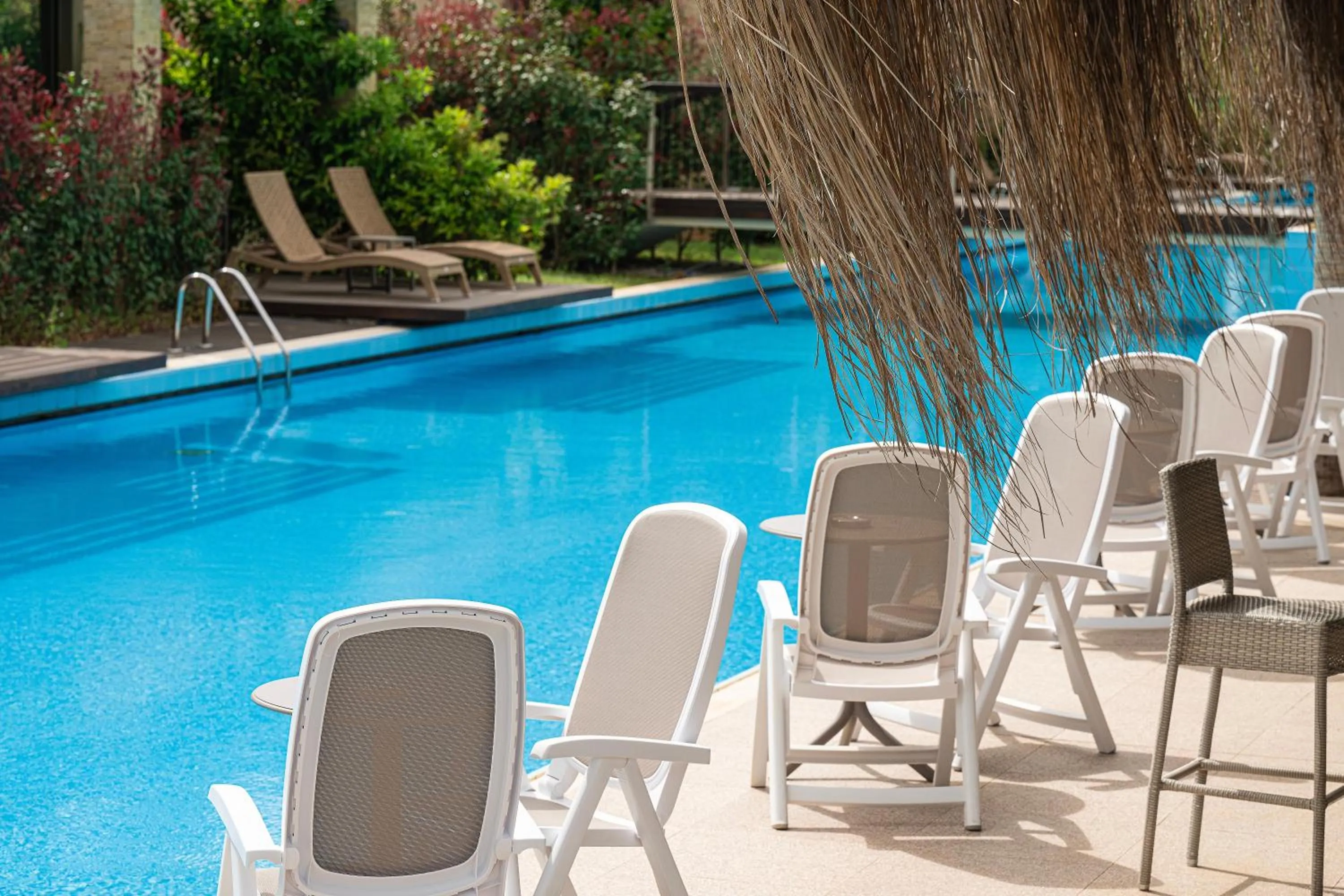 Swimming pool in Concorde Luxury Resort & Casino