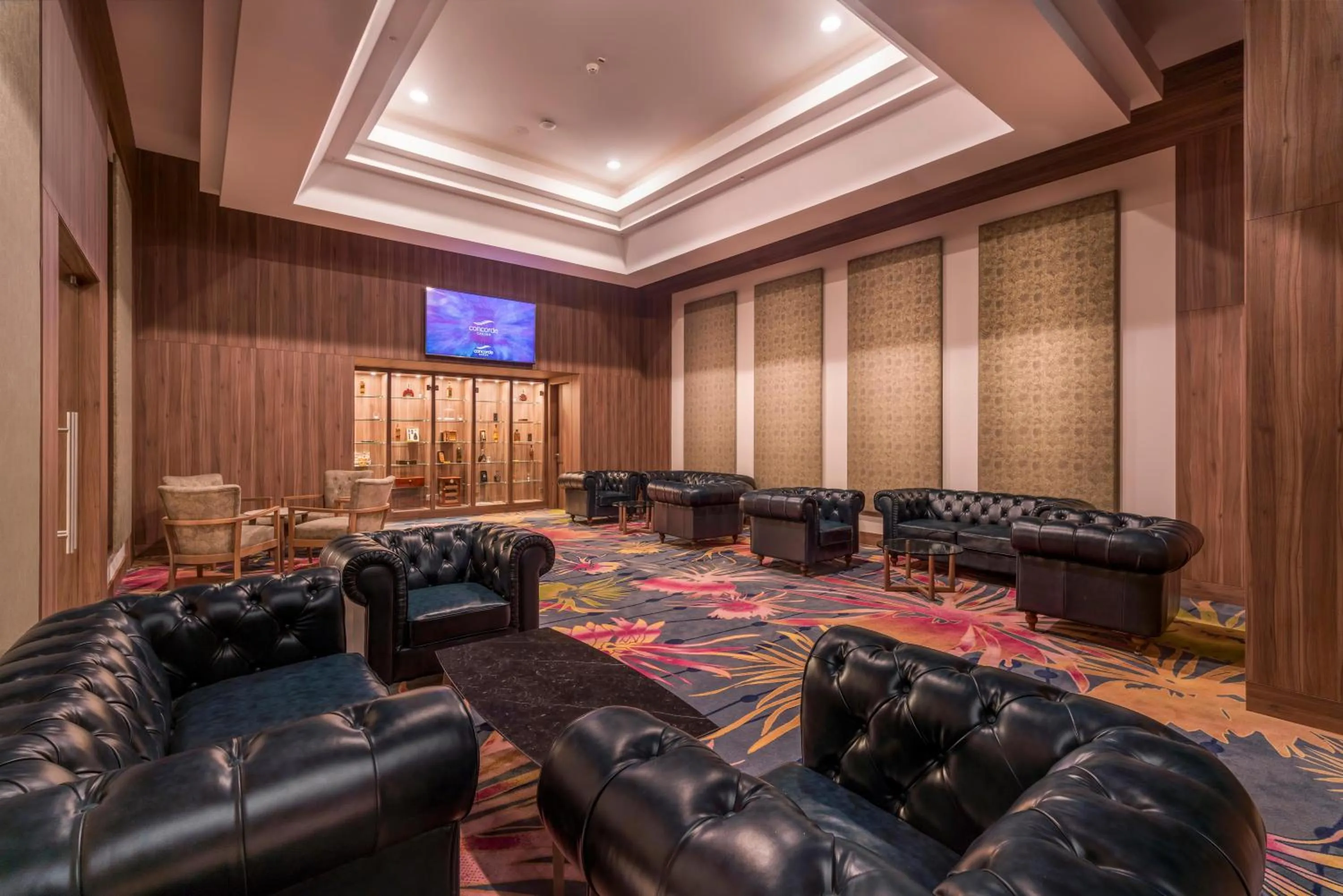 Lounge or bar in Concorde Luxury Resort & Casino