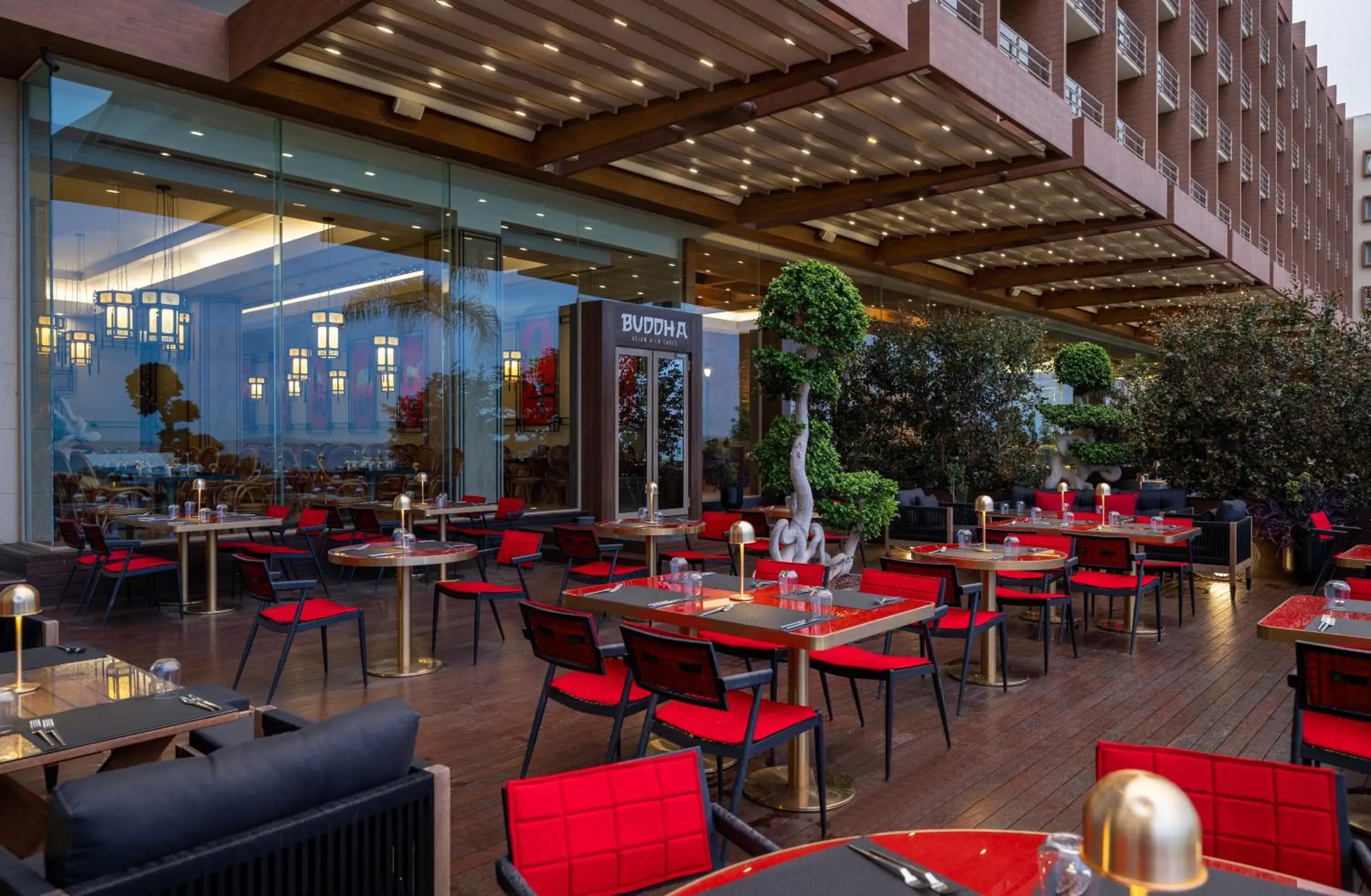 Restaurant/places to eat in Concorde Luxury Resort & Casino Restaurant/places to eat in Concorde Luxury Resort & Casino