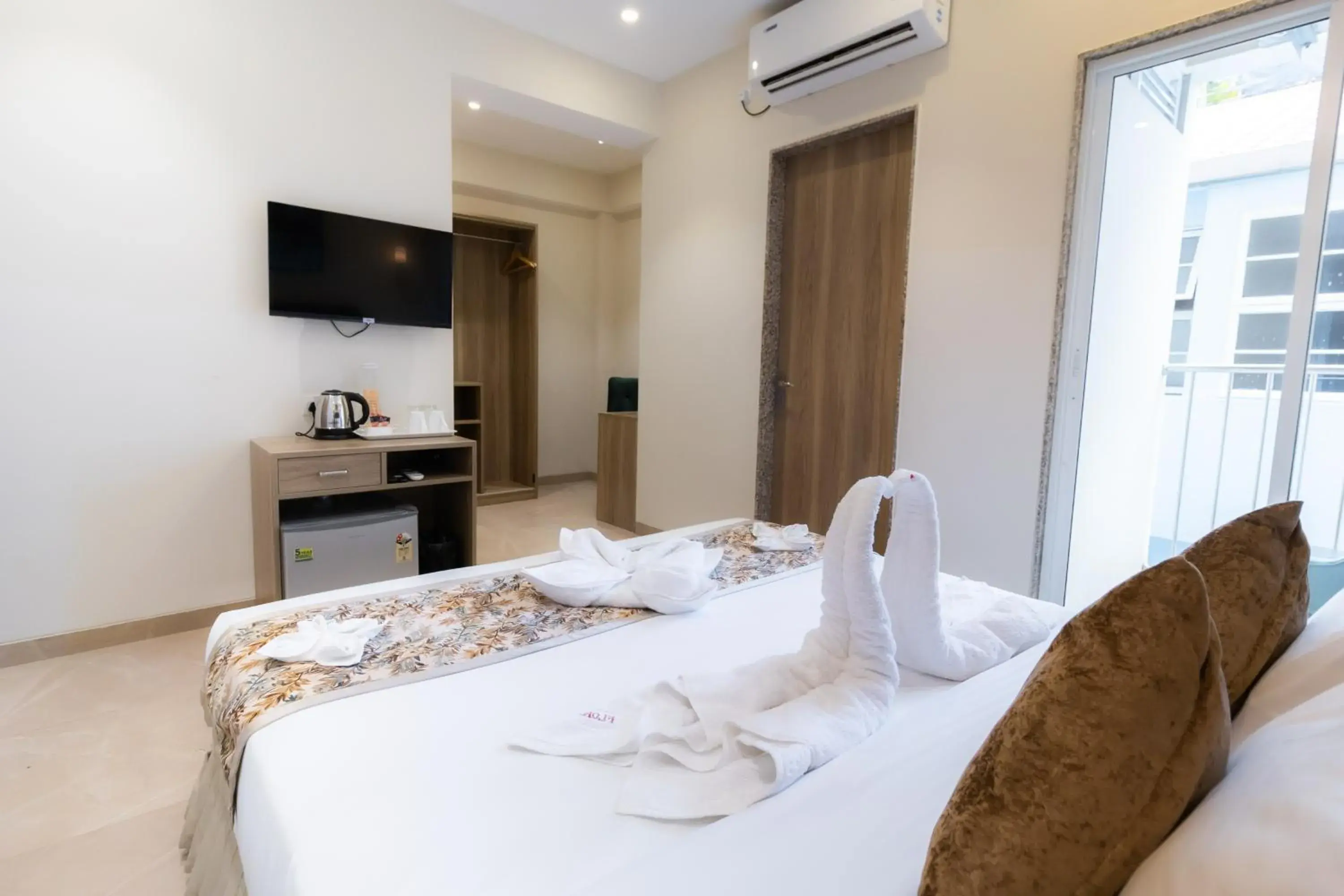 Bedroom, Bed in Hotel Flora Bedroom, Bed in Hotel Flora