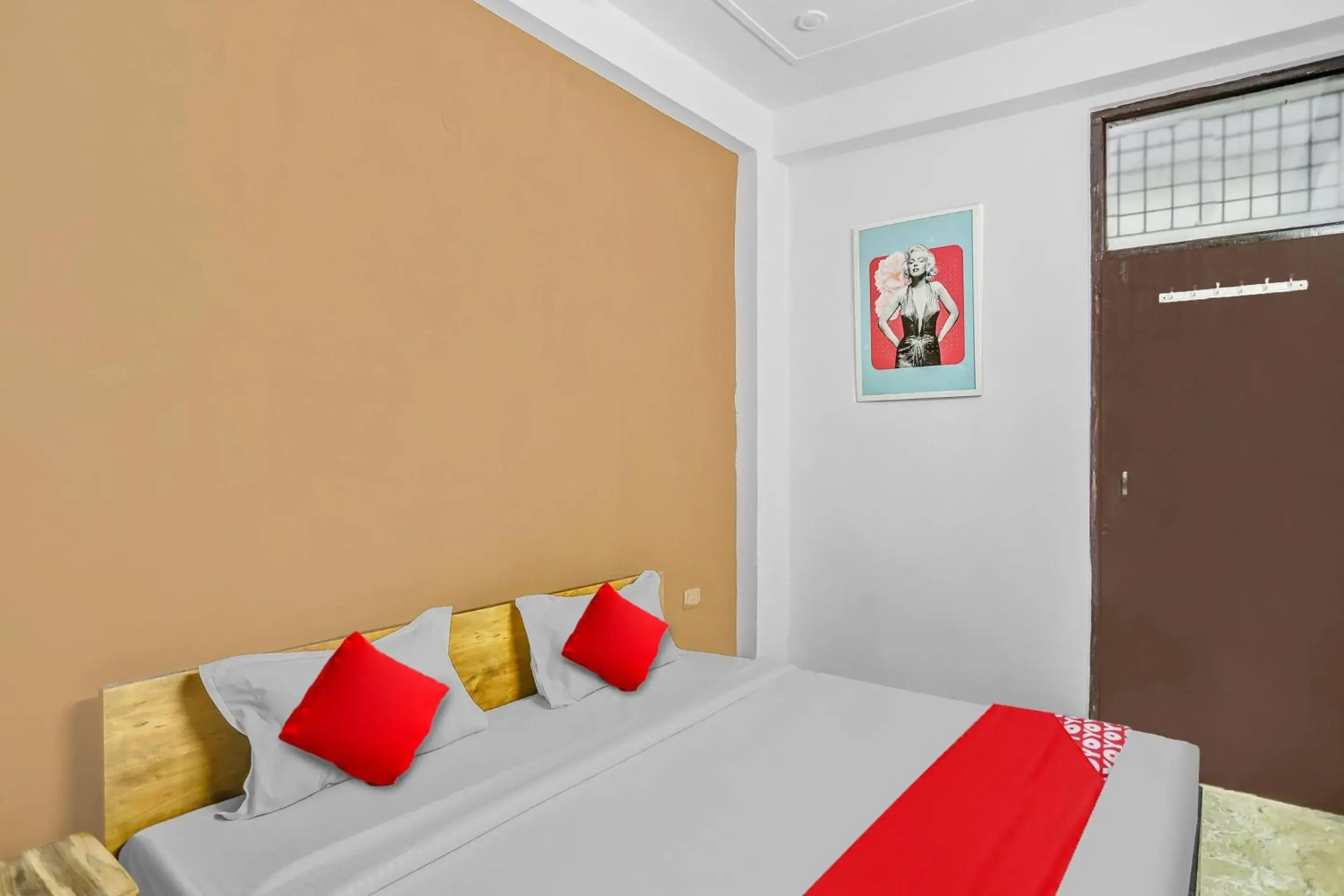 Lobby or reception, Bed in Hotel O Satguru Residency Lobby or reception, Bed in Hotel O Satguru Residency