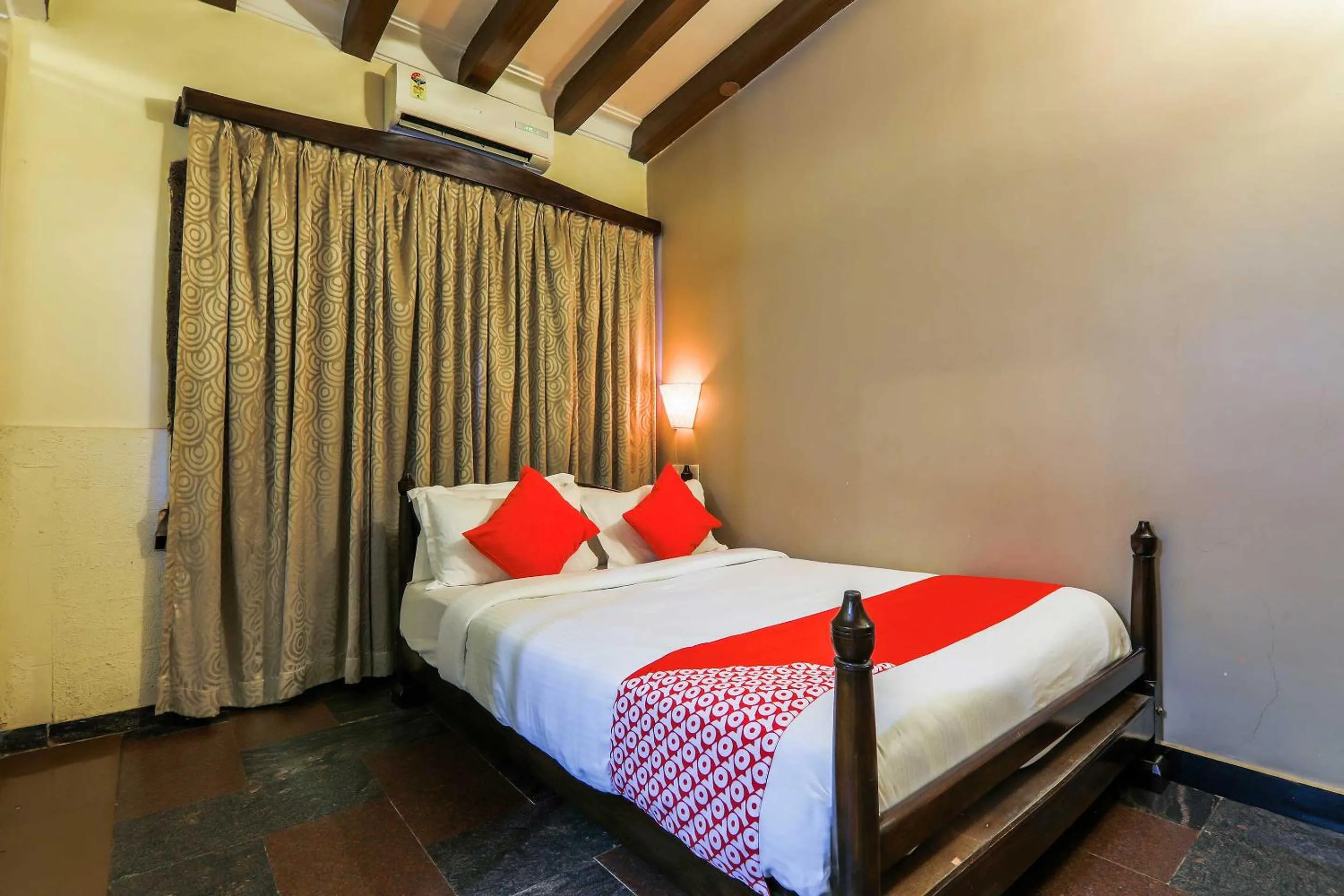 Bedroom, Bed in Hotel O Kams Coco De Parra