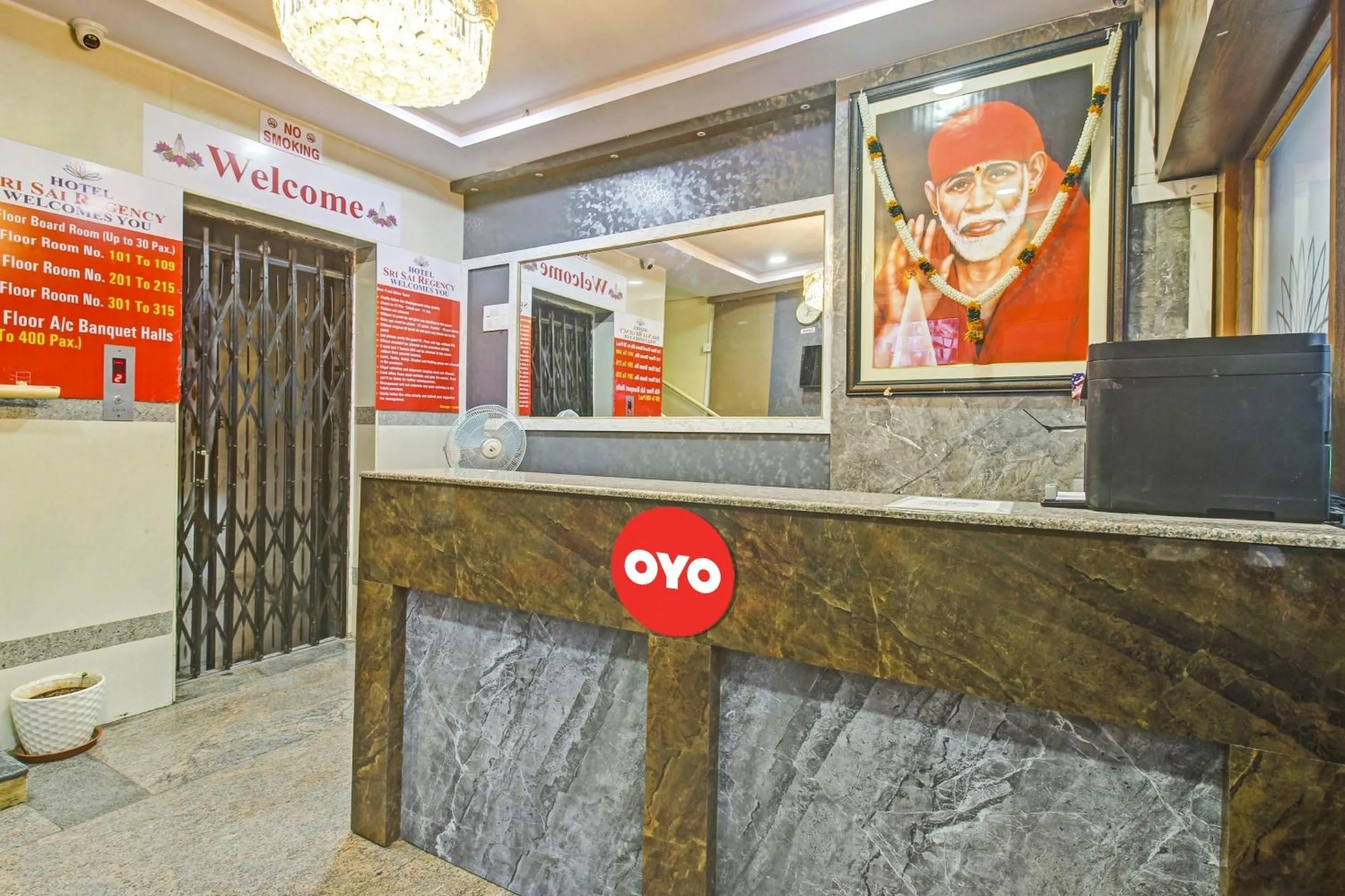 Lobby or reception in Hotel O Sri Sai Regency